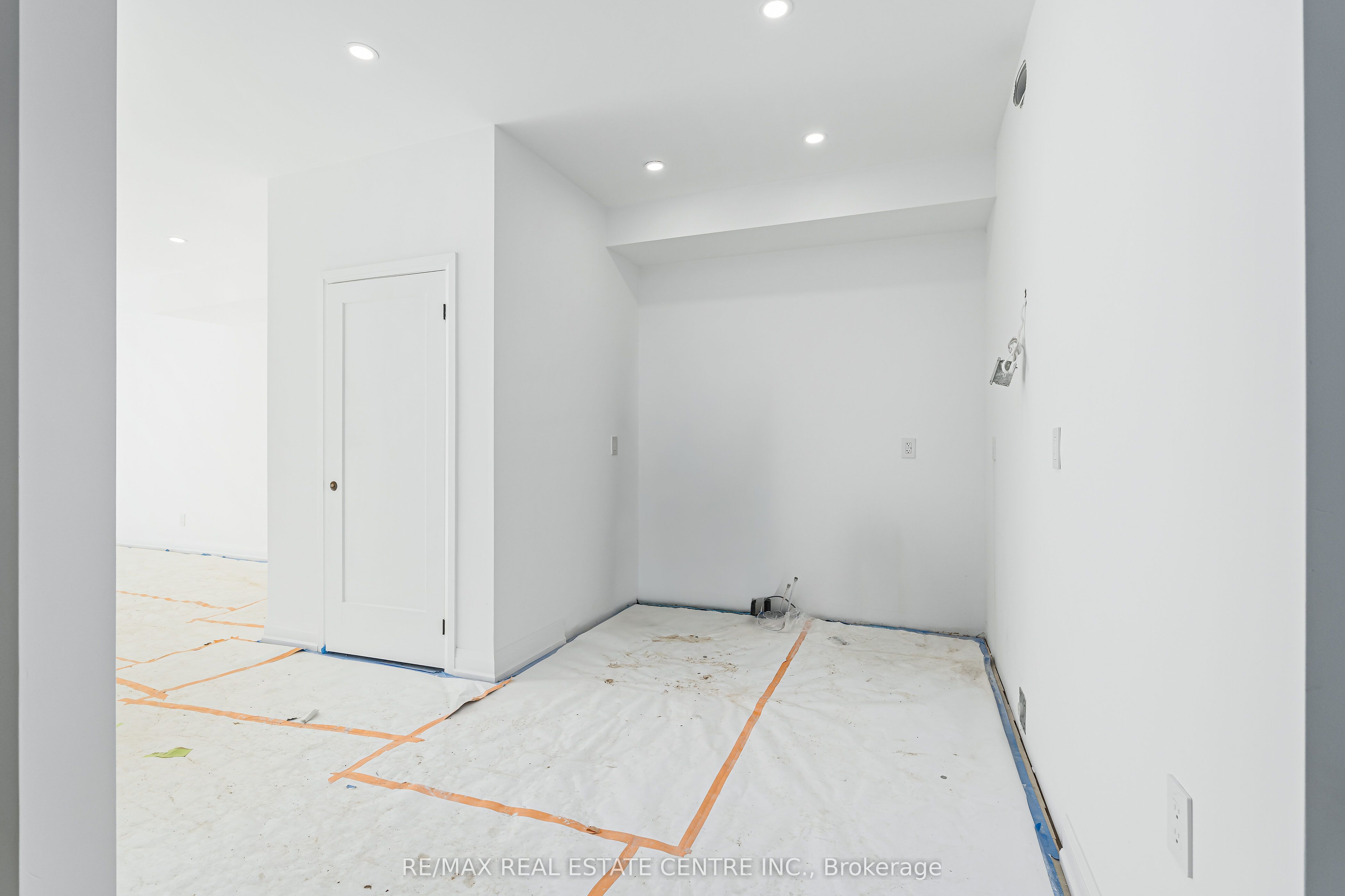 17 James Street Property Photo 9