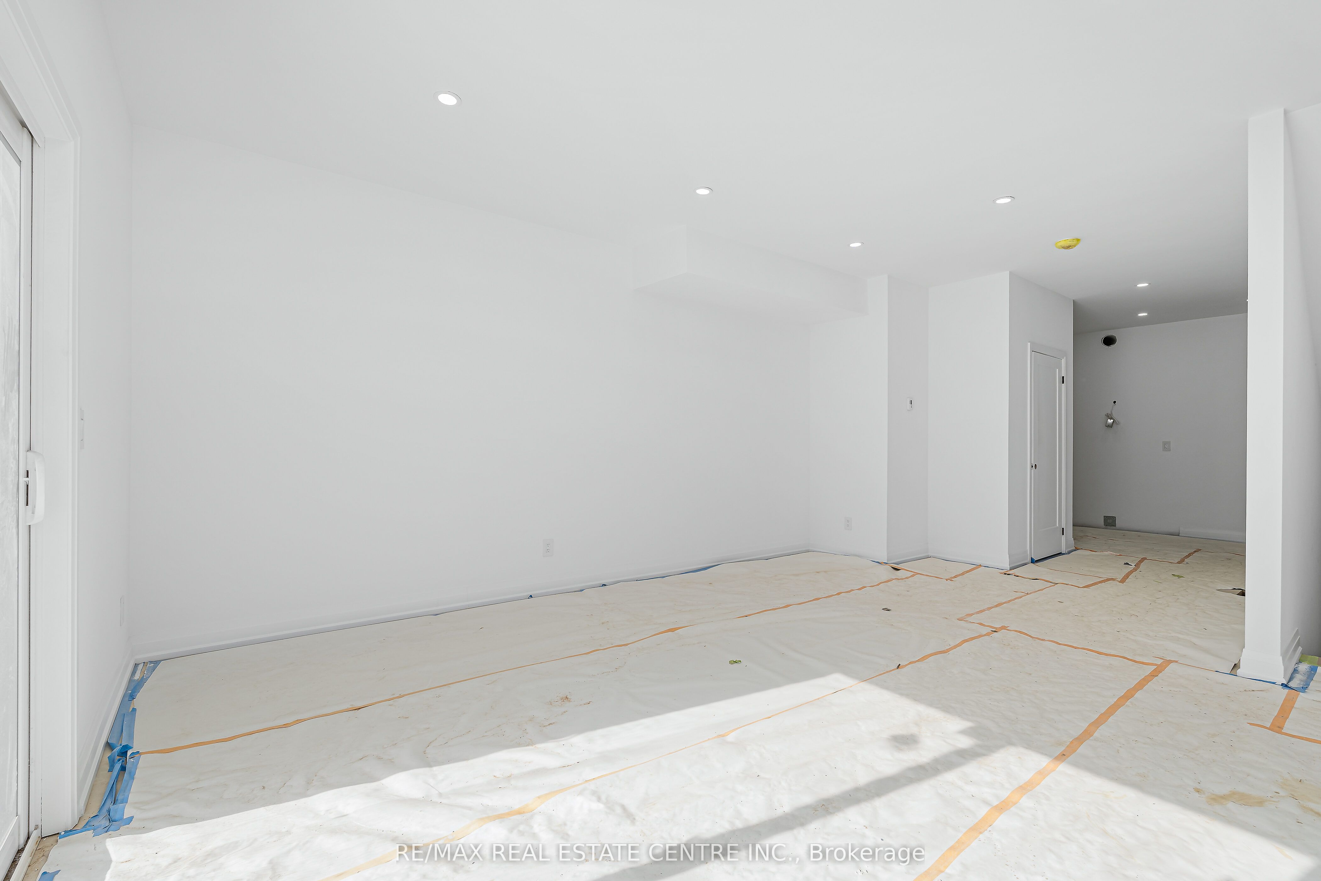 17 James Street Property Photo 15