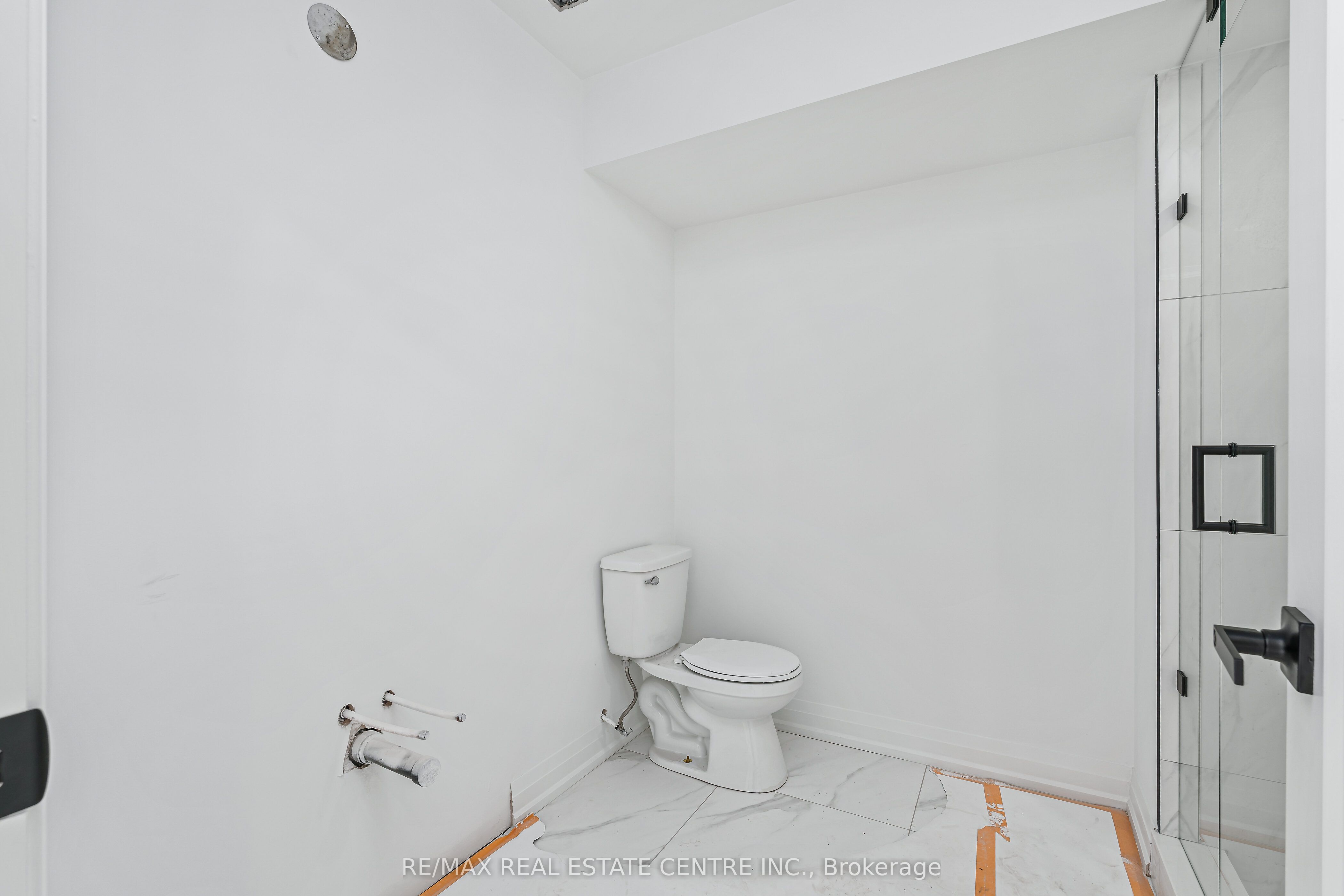 17 James Street Property Photo 24