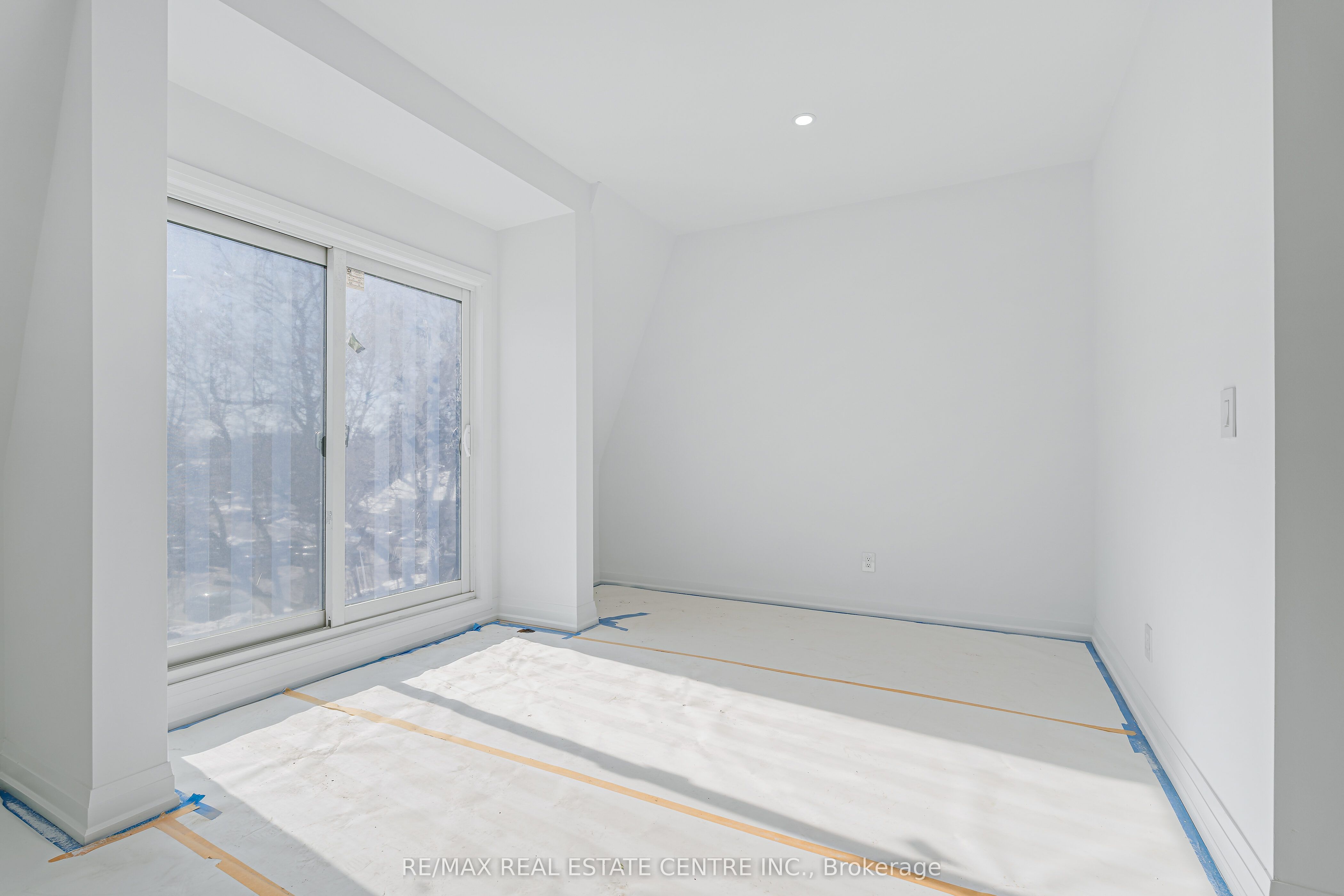 17 James Street Property Photo 30