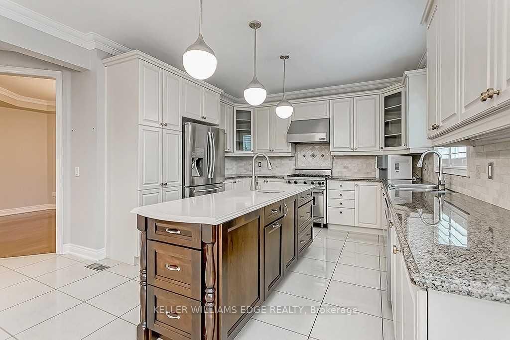 2384 Rock Point Drive Property Photo 8