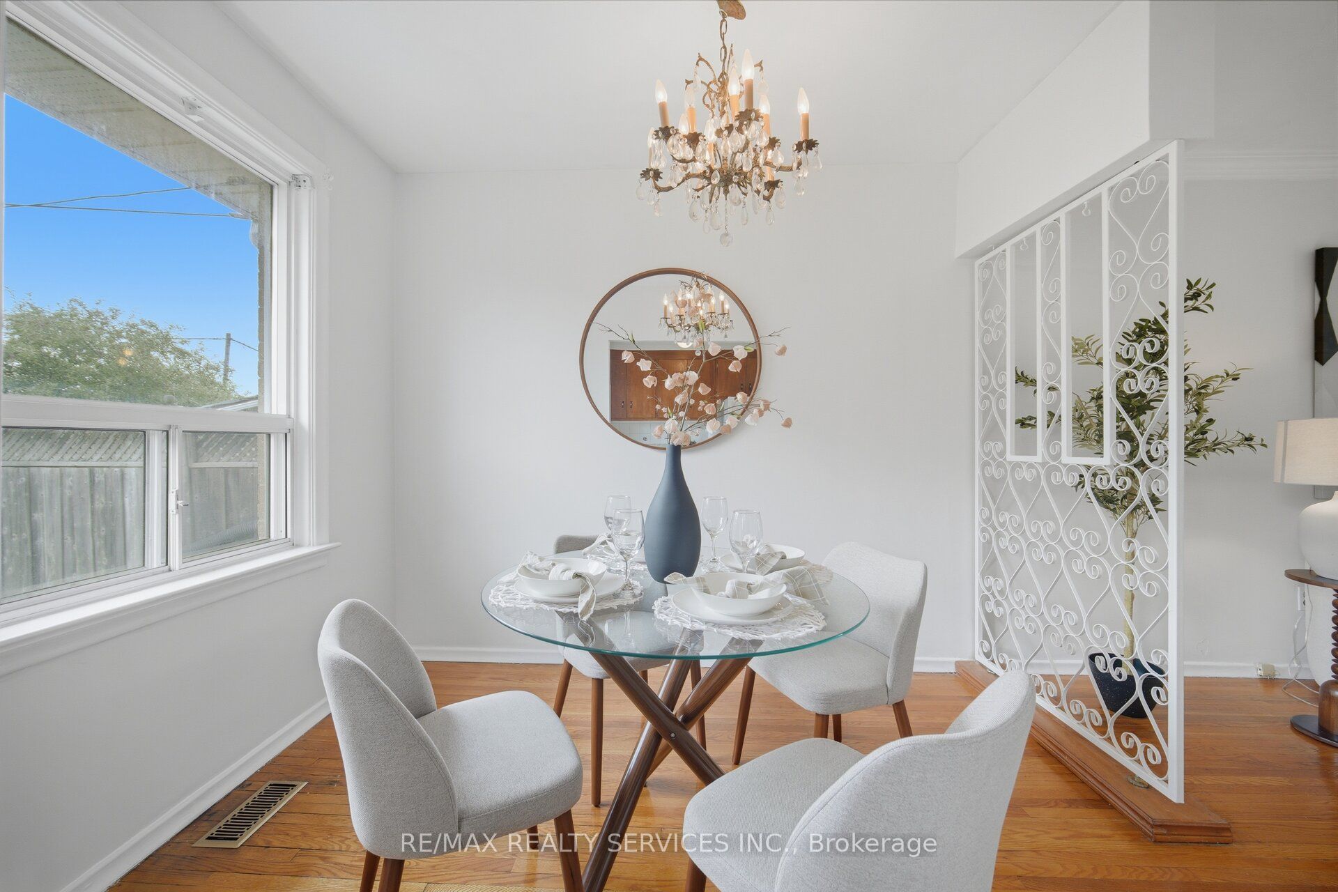 27 Edgemont Drive Property Photo 16