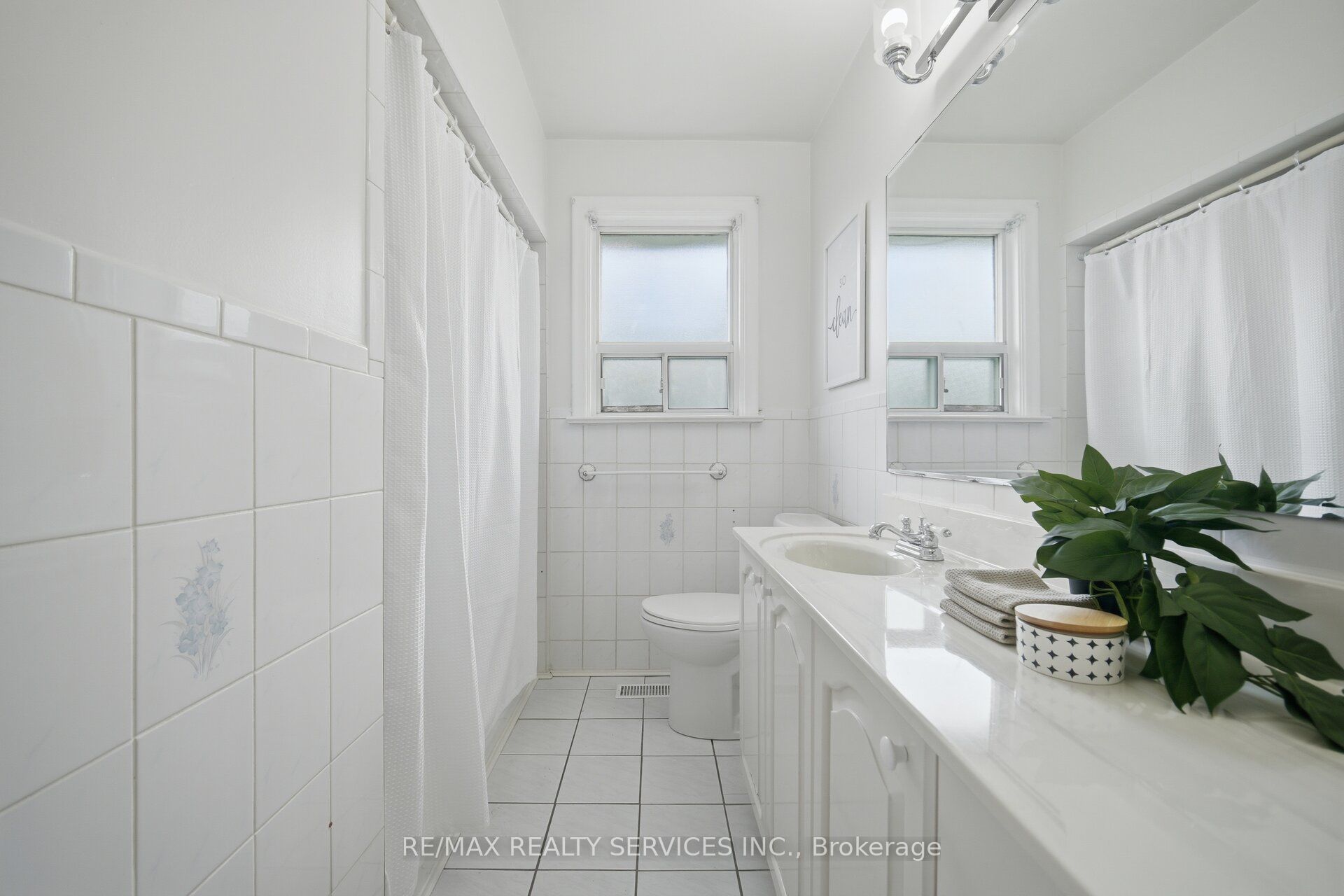 27 Edgemont Drive Property Photo 28