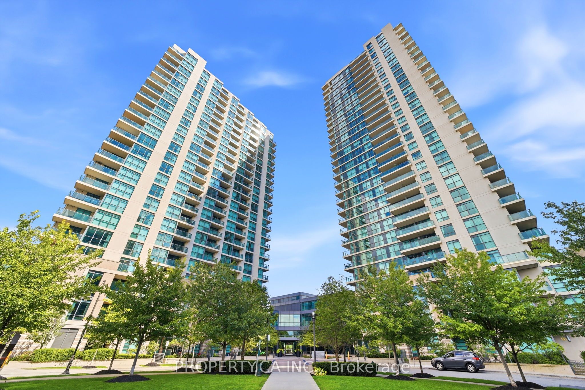 215 Sherway Gardens Road 403 Property Photo 1