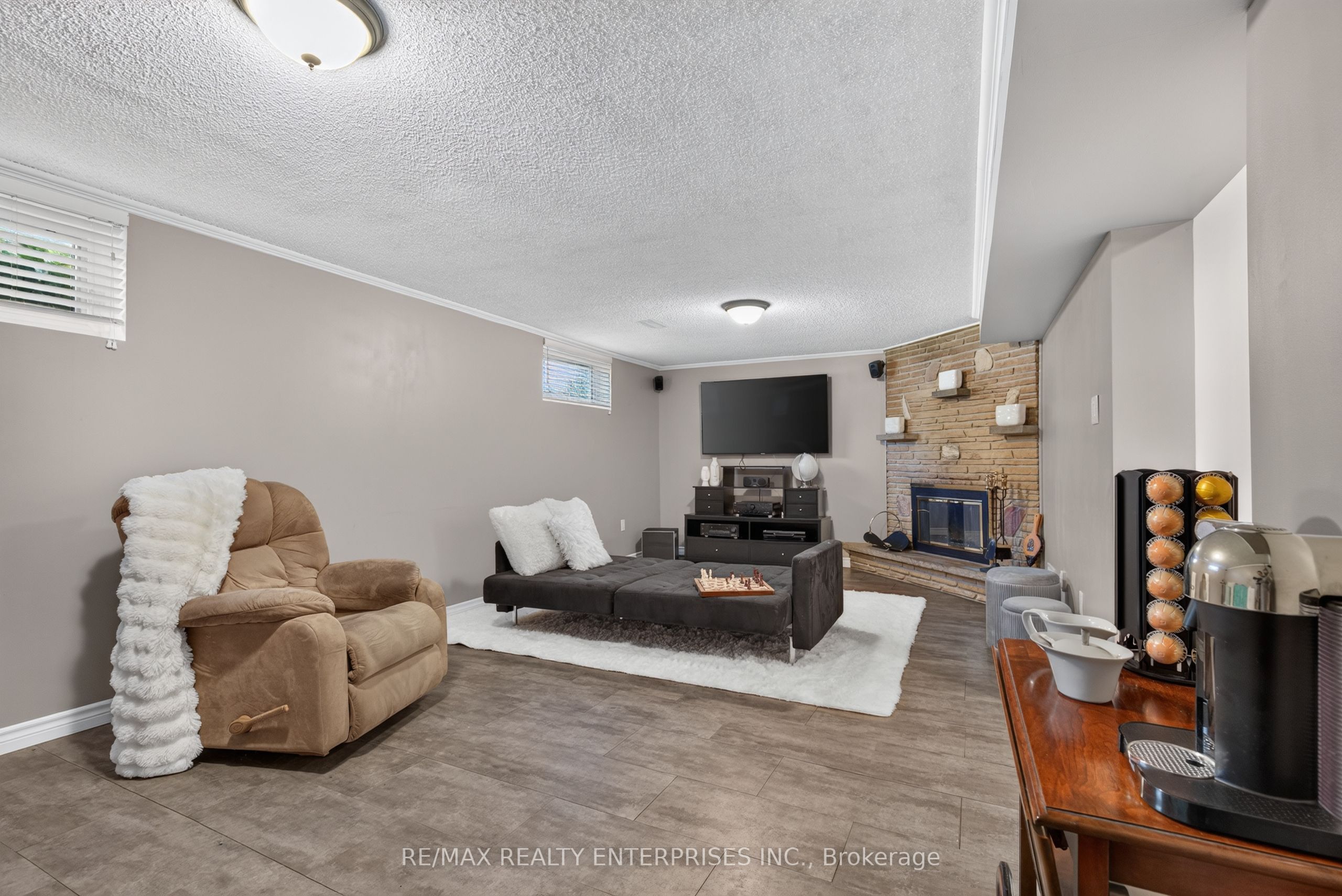 1083 Melton Drive Property Photo 24