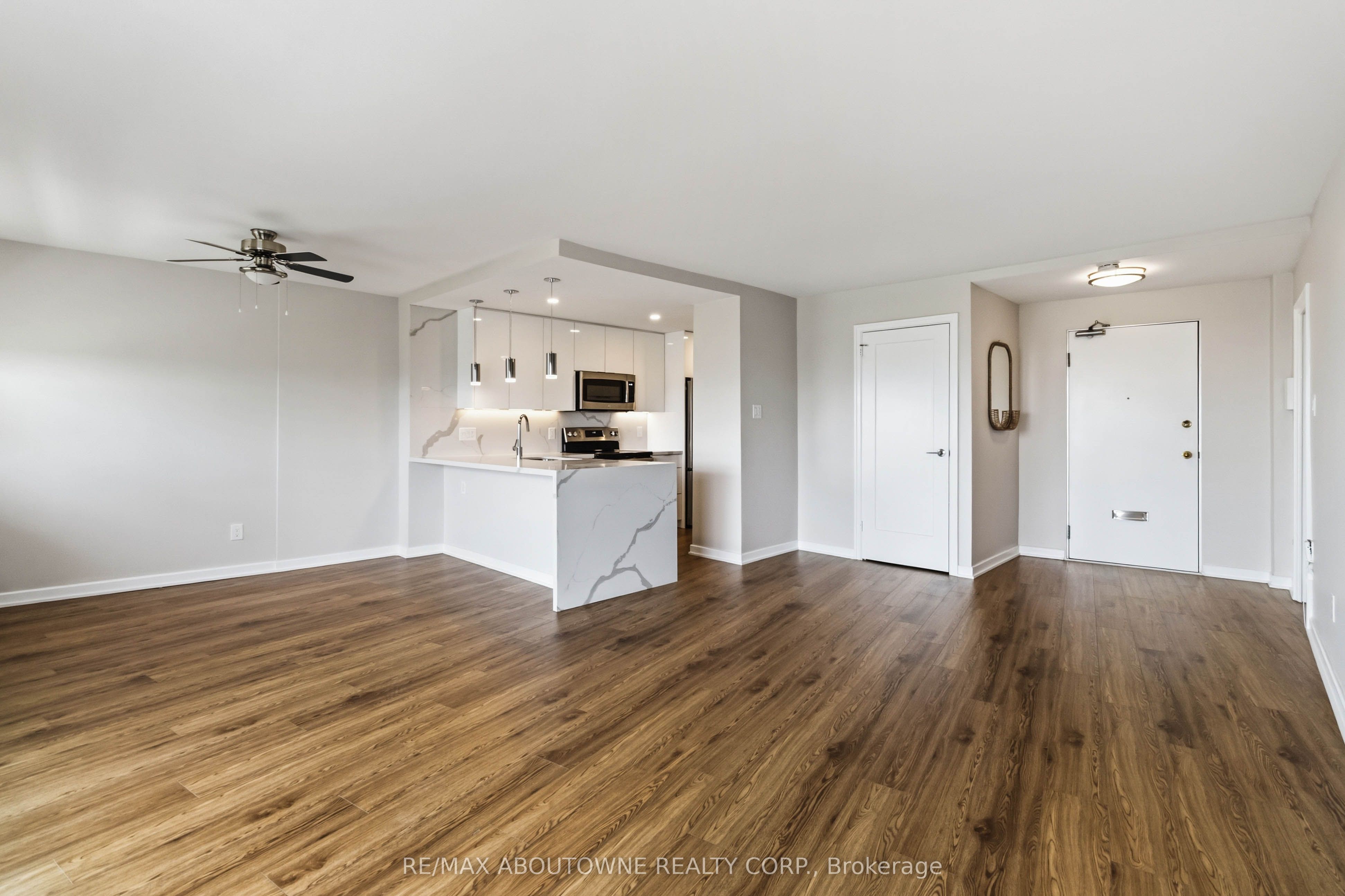 125 Forsythe Street 1201 Property Photo 8