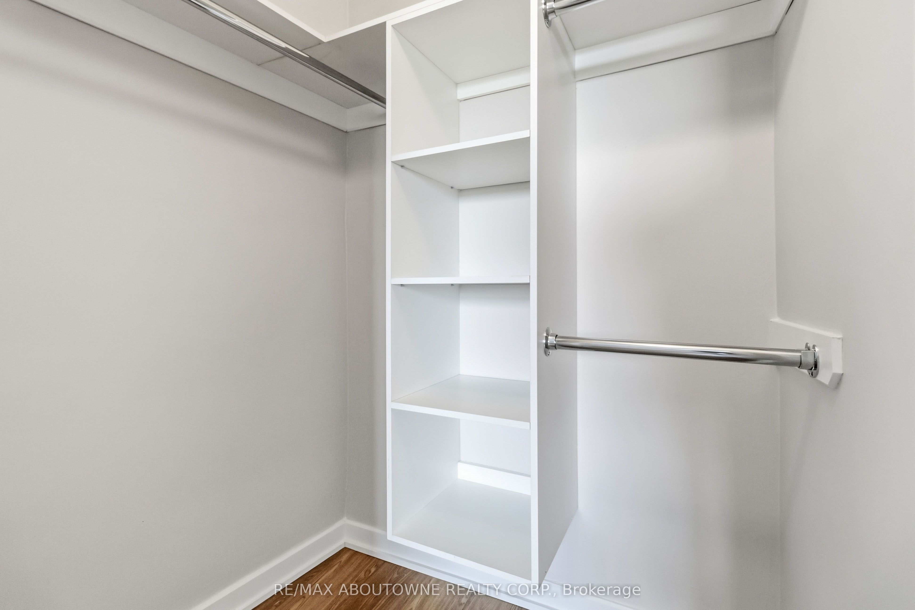 125 Forsythe Street 1201 Property Photo 16