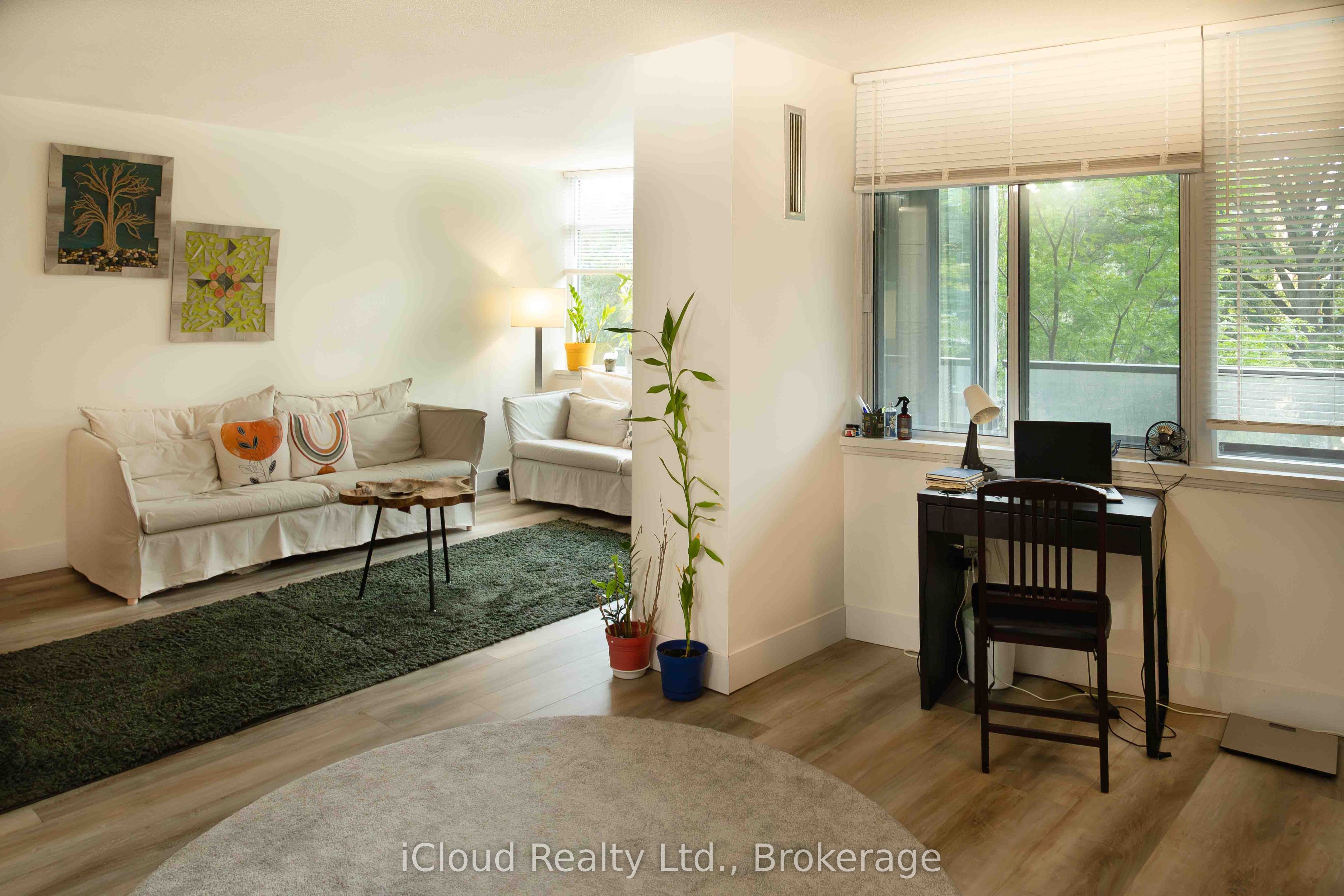 3100 Kirwin Avenue N 306 Property Photo 15