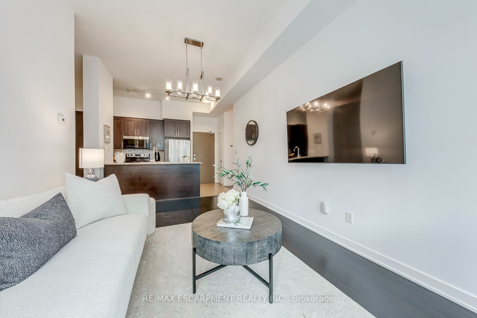 4065 Brickstone Mews 206 Property Photo 17