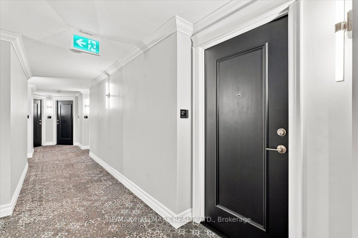 220 Forum Drive 412 Property Photo 13
