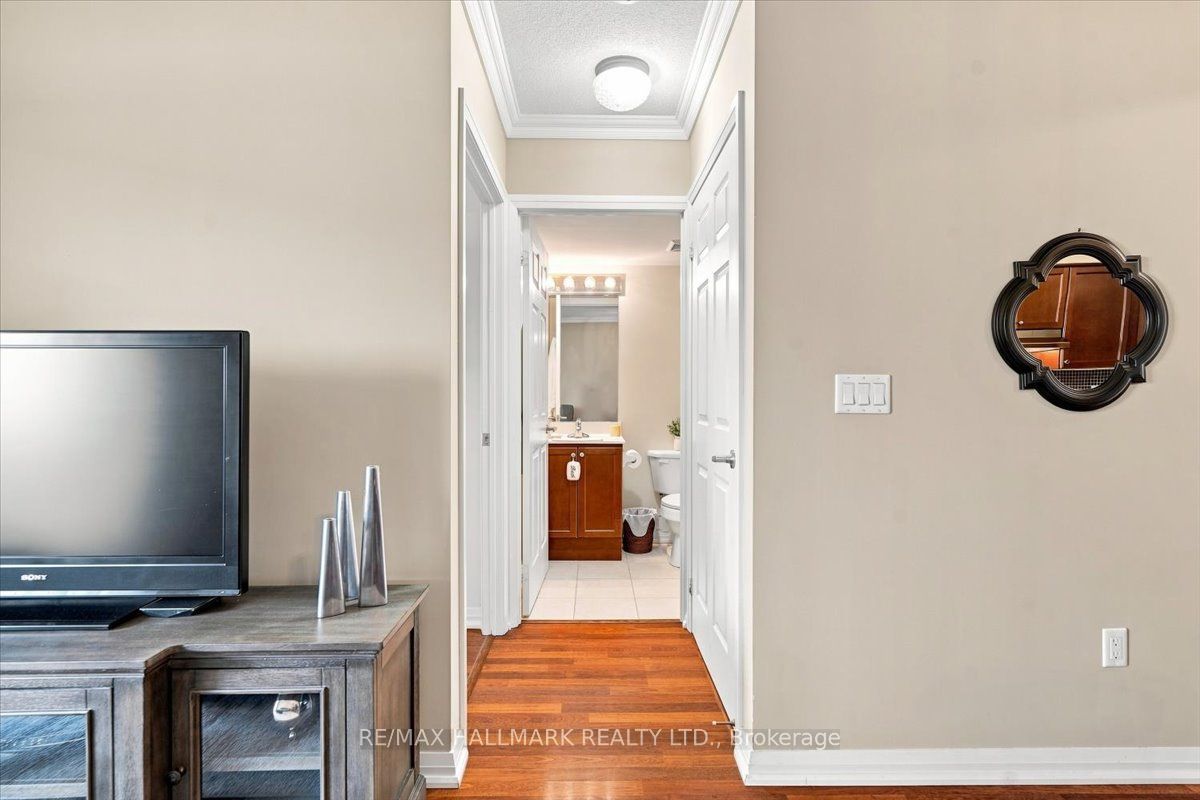 220 Forum Drive 412 Property Photo 33