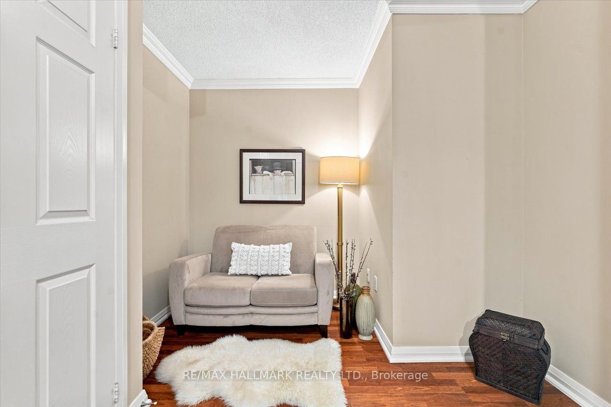 220 Forum Drive 412 Property Photo 39