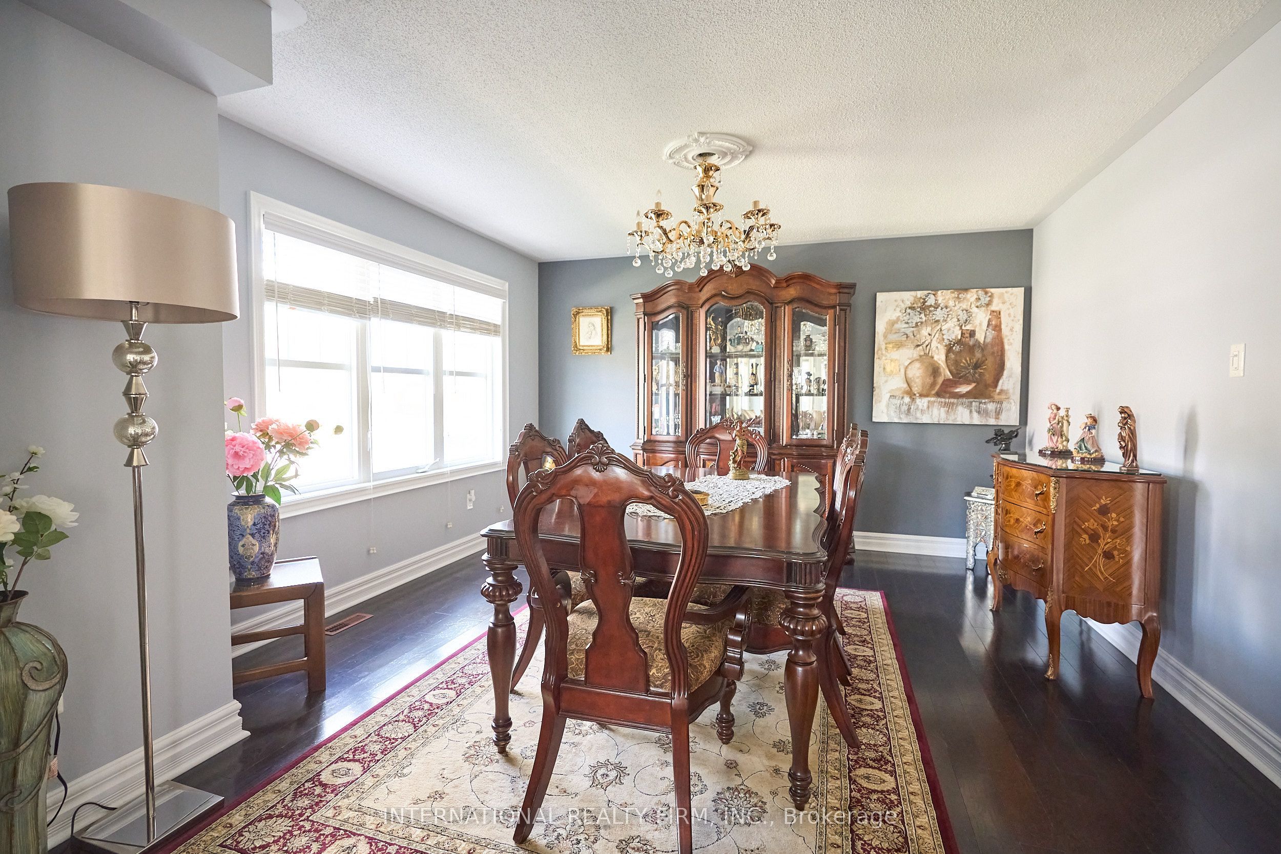 212 Pringle Avenue Property Photo 13