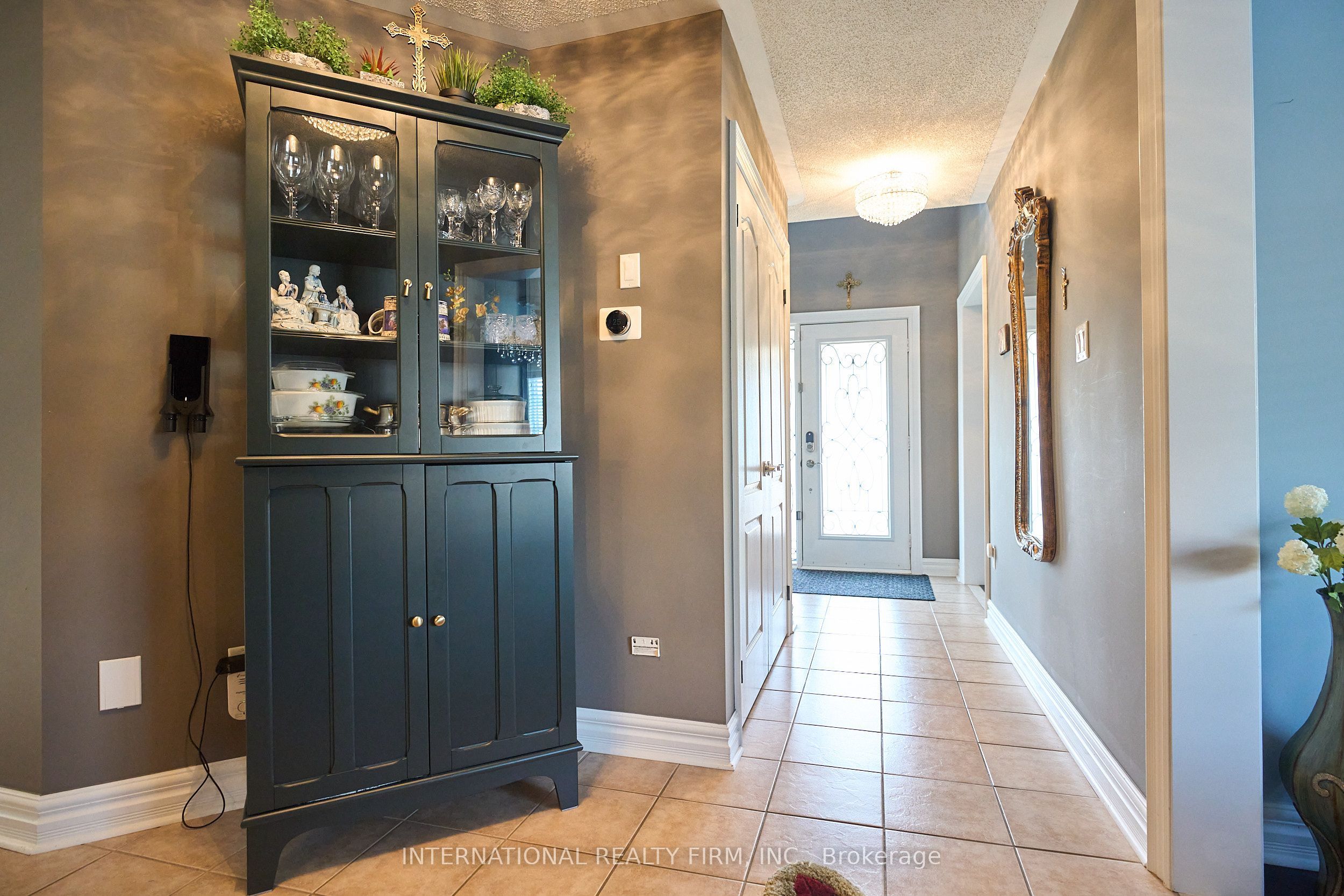 212 Pringle Avenue Property Photo 22