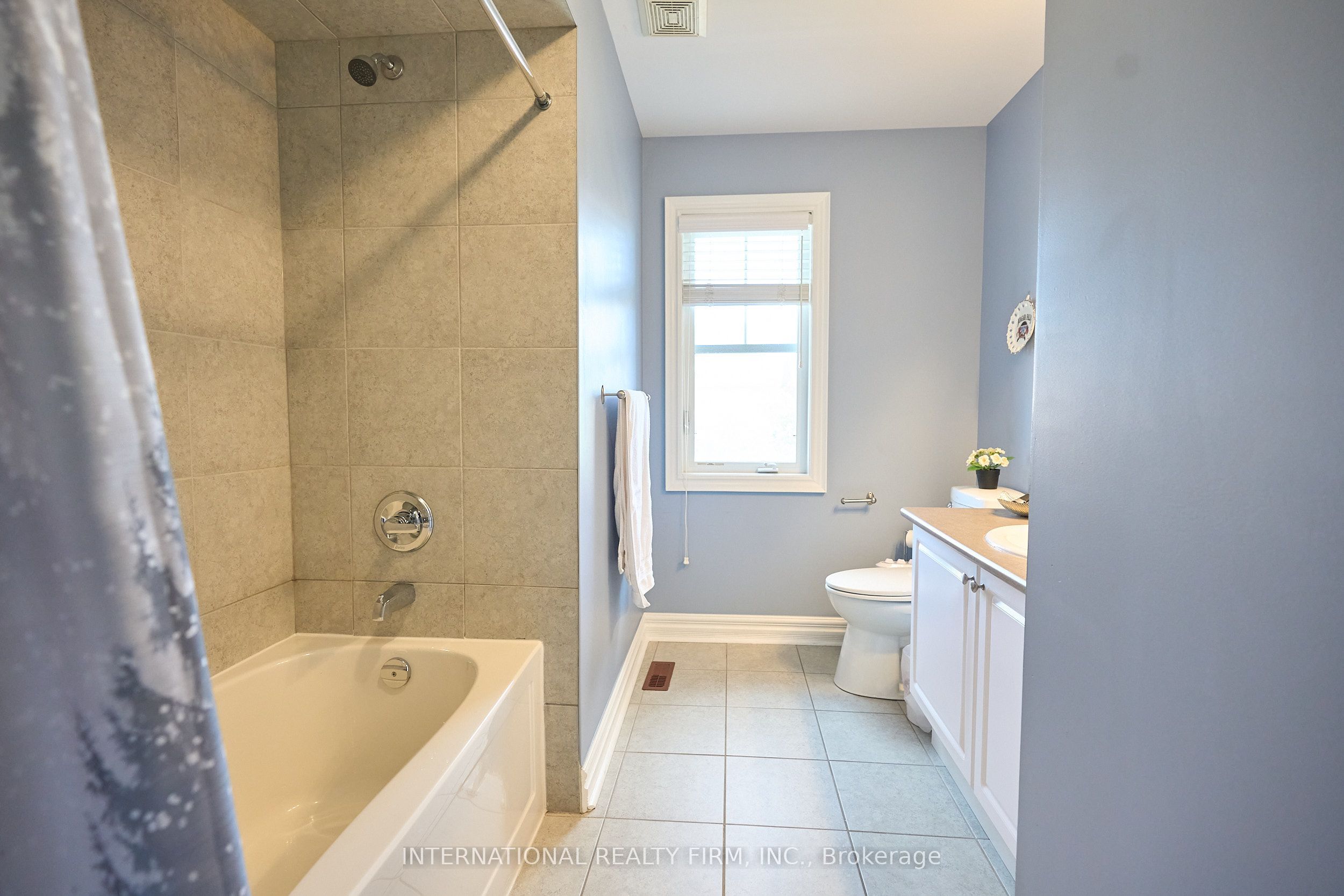 212 Pringle Avenue Property Photo 31