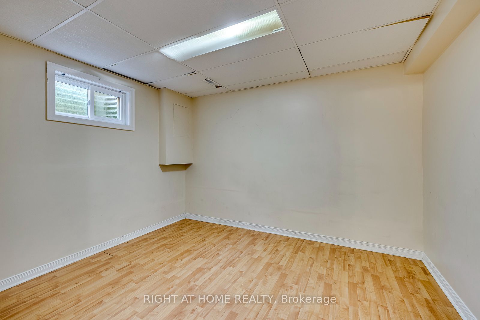 1025 Vanier Drive Property Photo 33