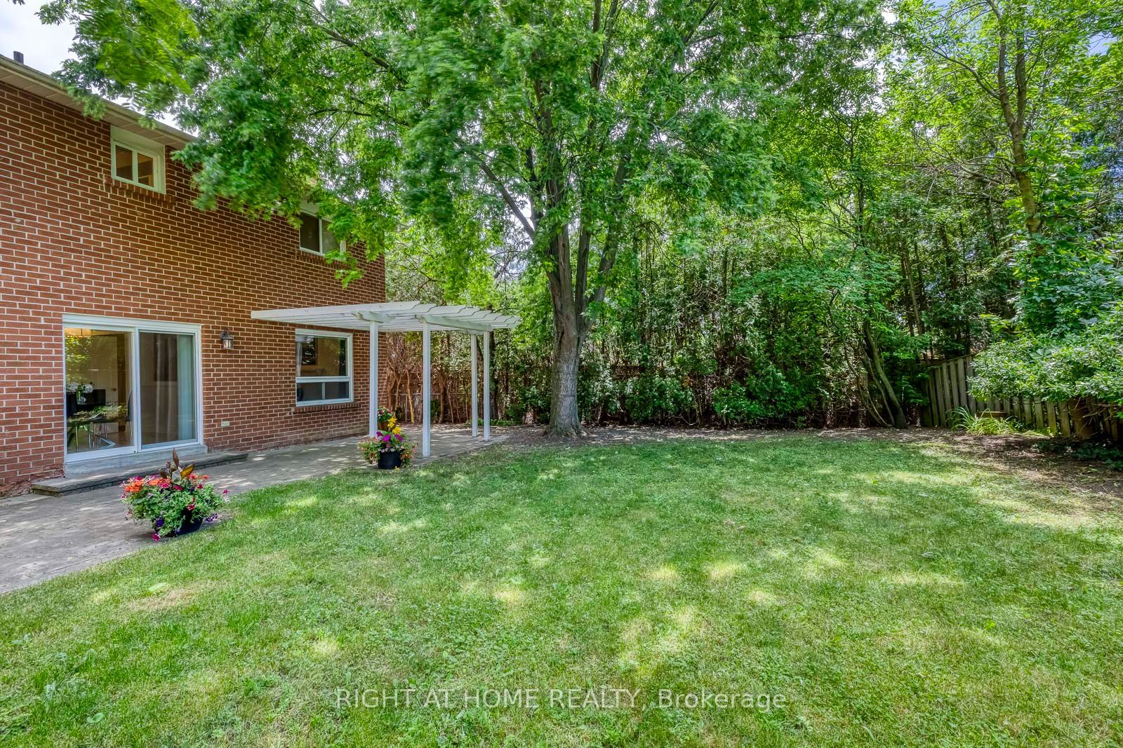 1025 Vanier Drive Property Photo 38