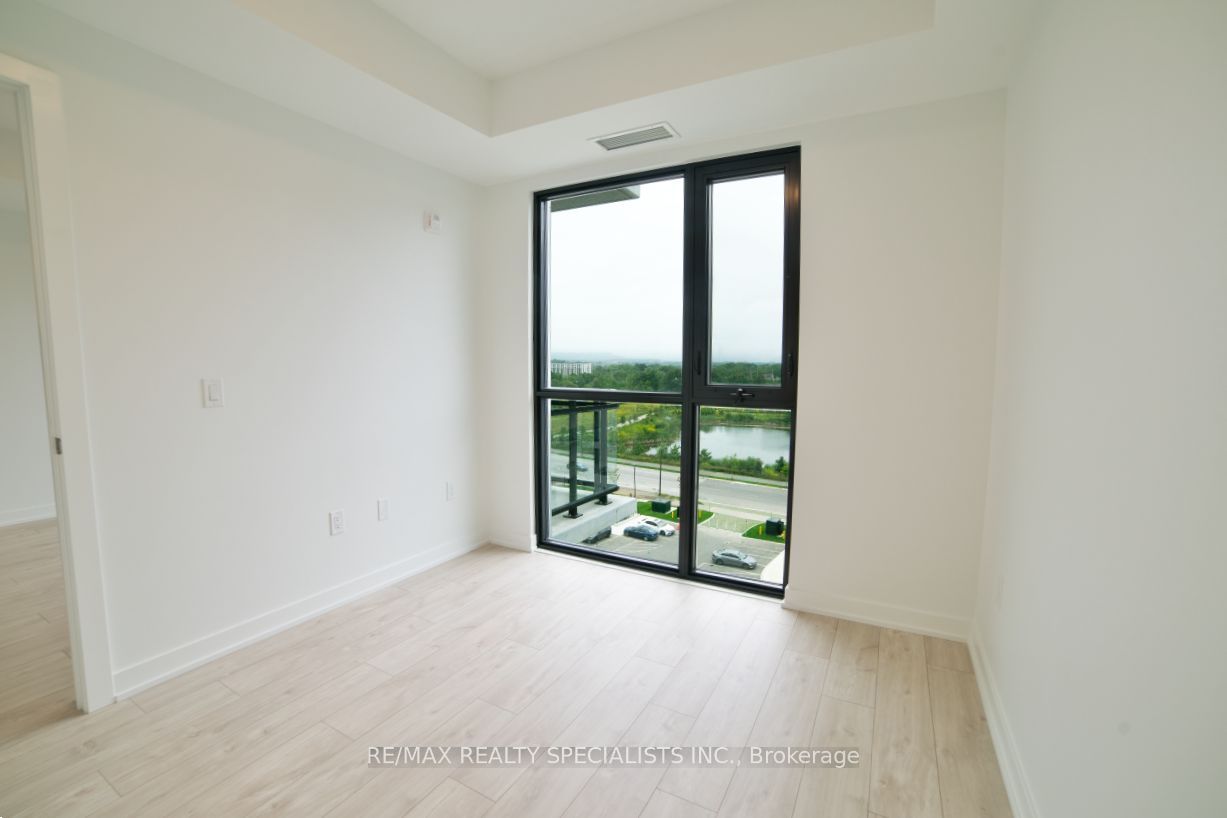 740 Whitlock Avenue 711 Property Photo 12