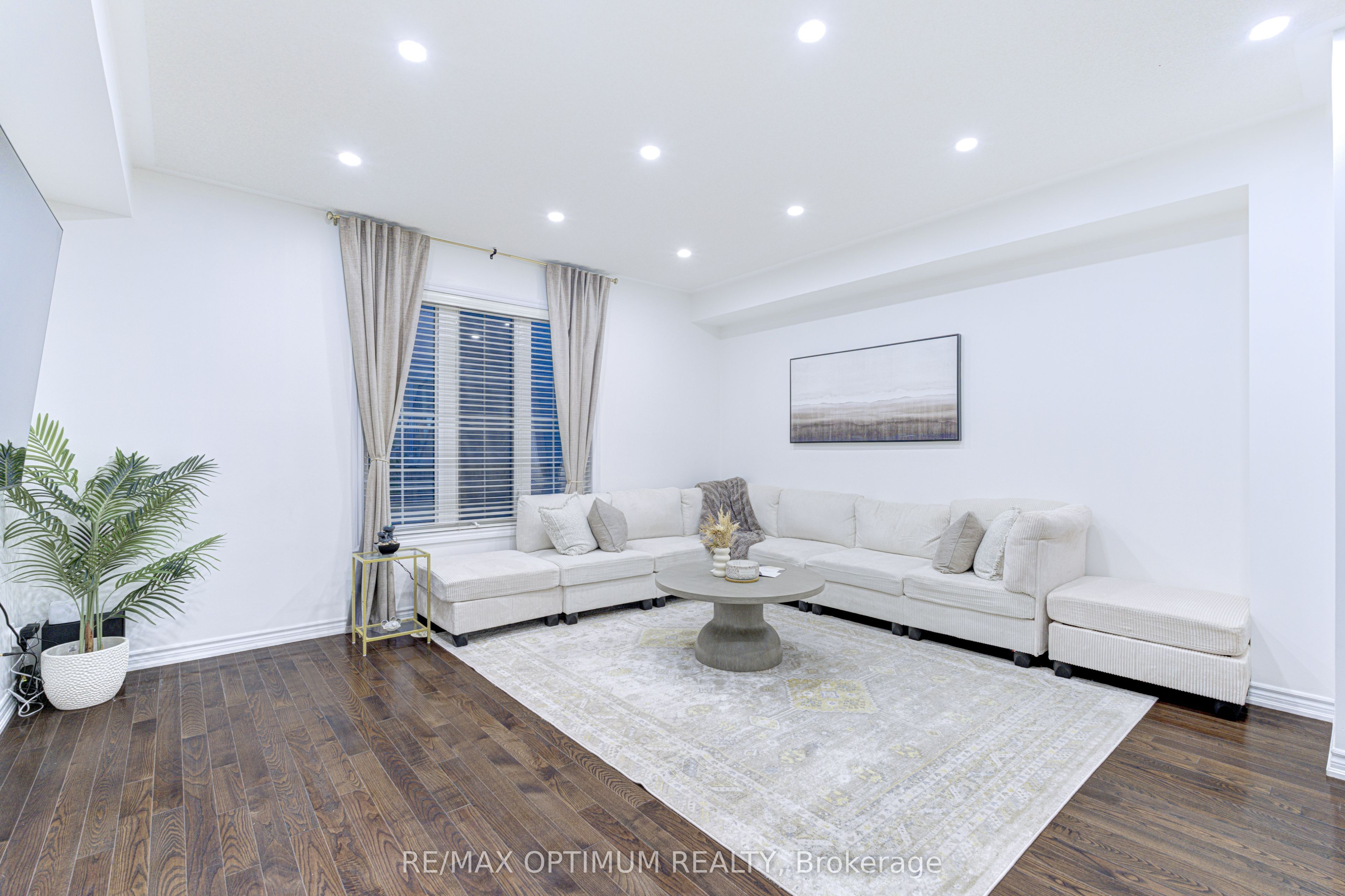 23 Bakewell Street Property Photo 10