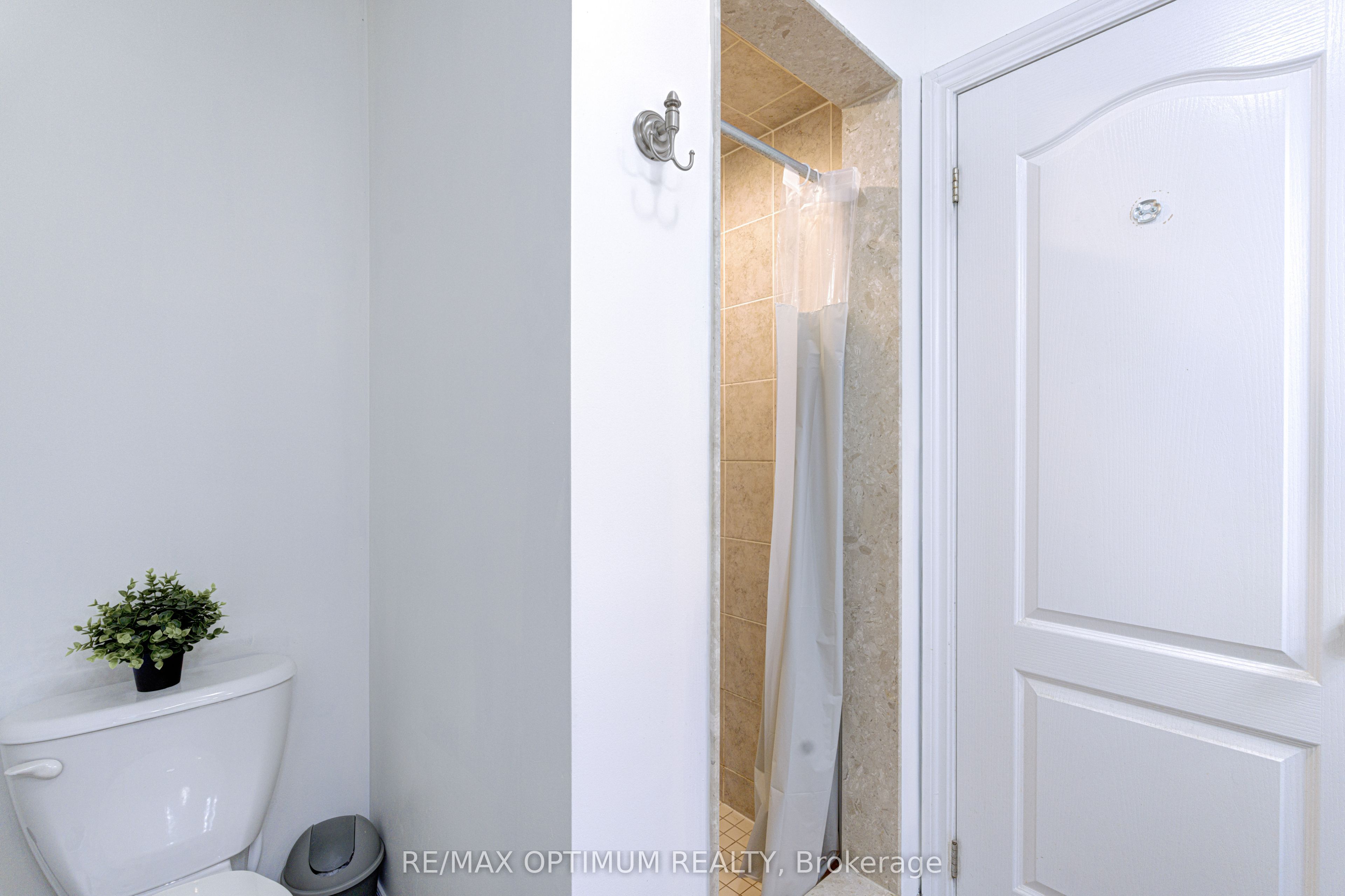 23 Bakewell Street Property Photo 31