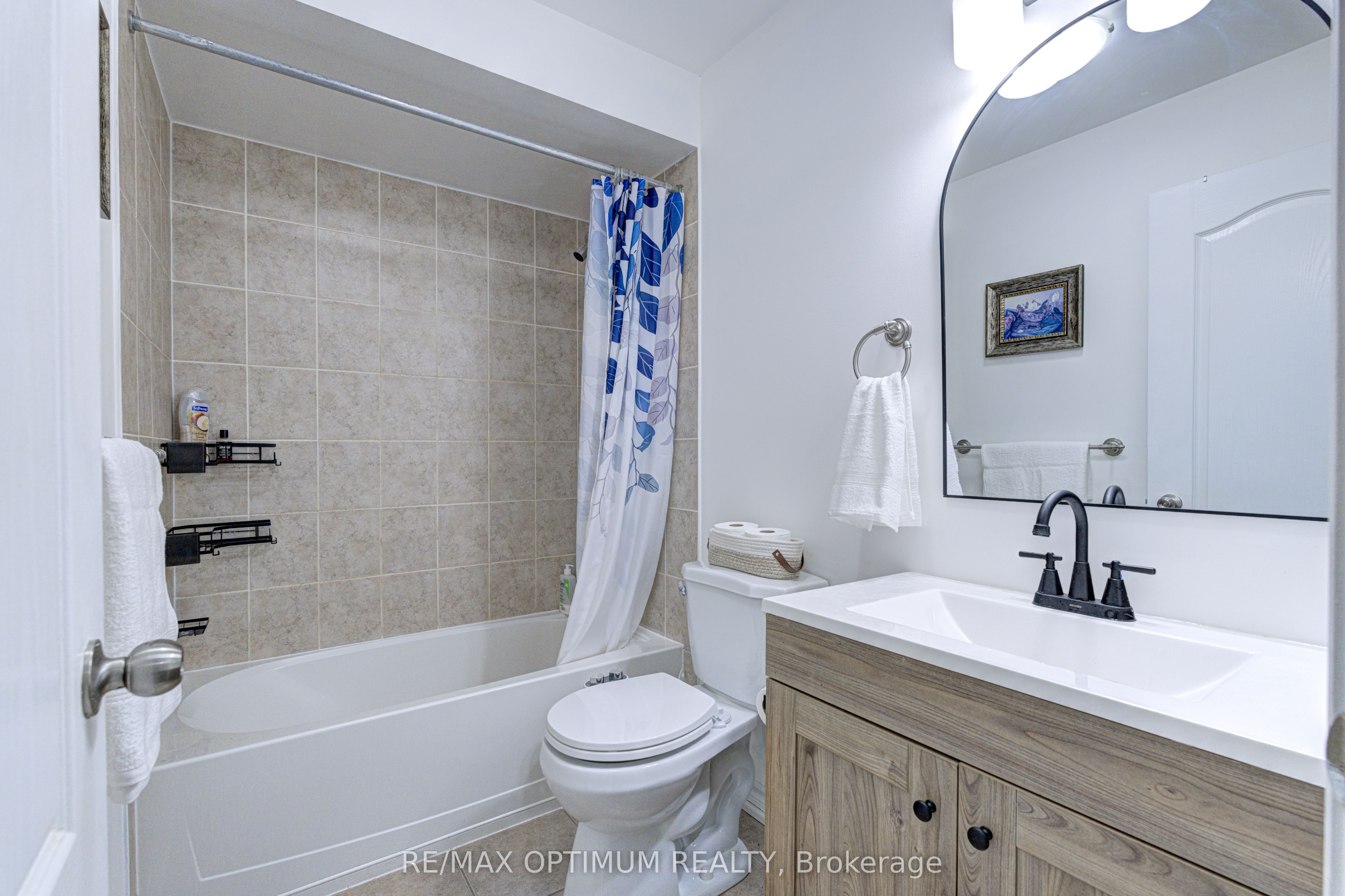 23 Bakewell Street Property Photo 37