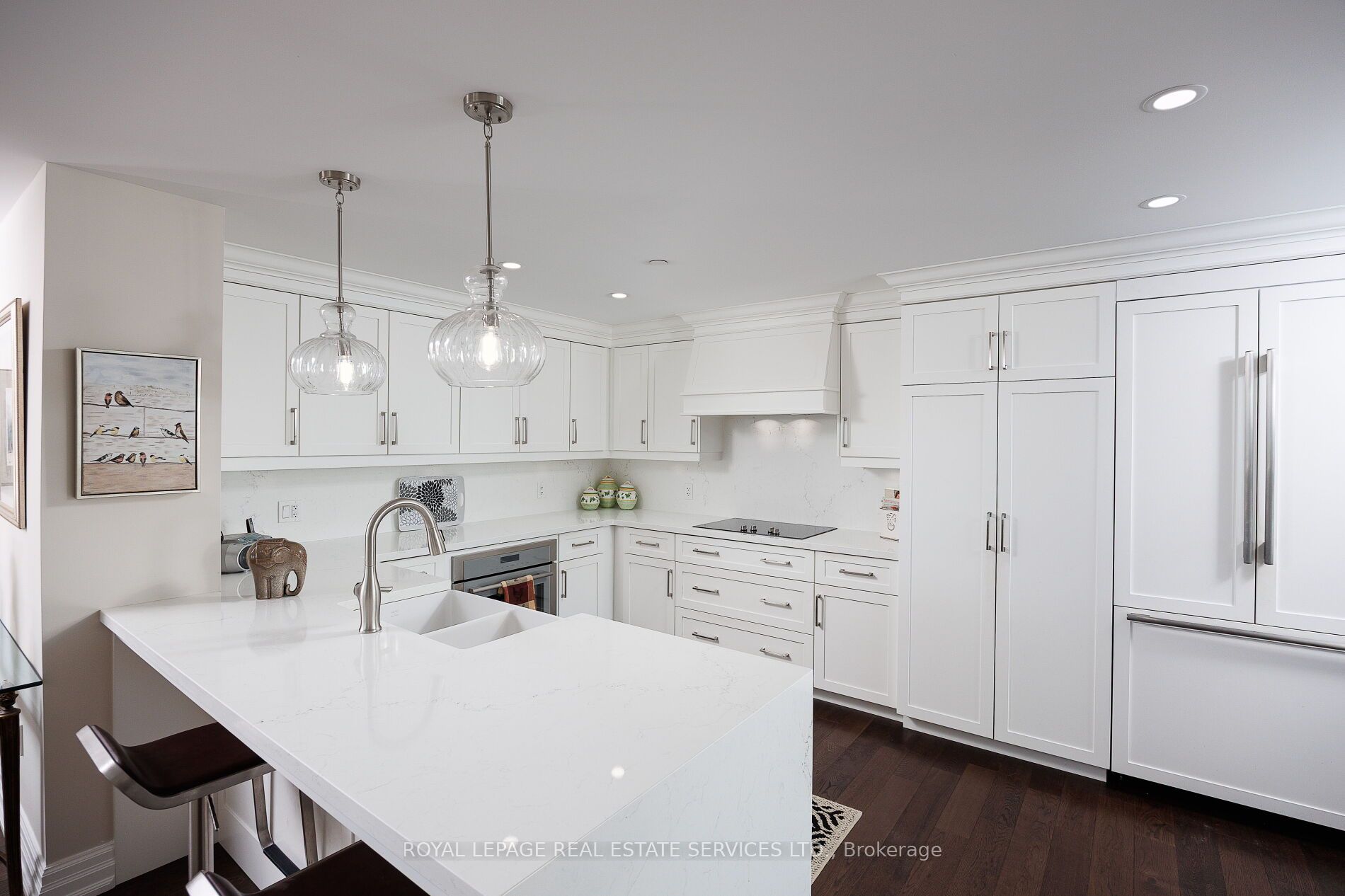 2060 Lakeshore Road 1802 Property Photo 7