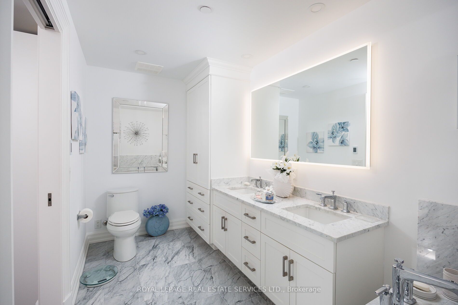 2060 Lakeshore Road 1802 Property Photo 29