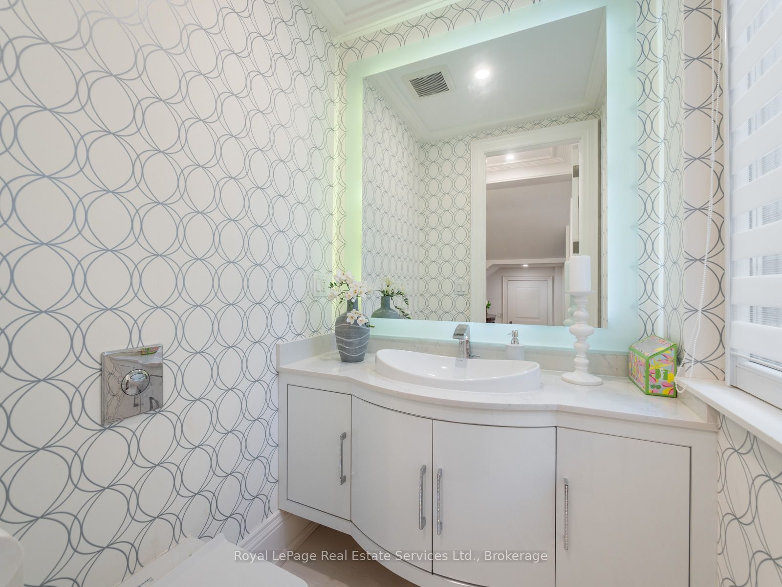 36 Anderson Street Property Photo 17