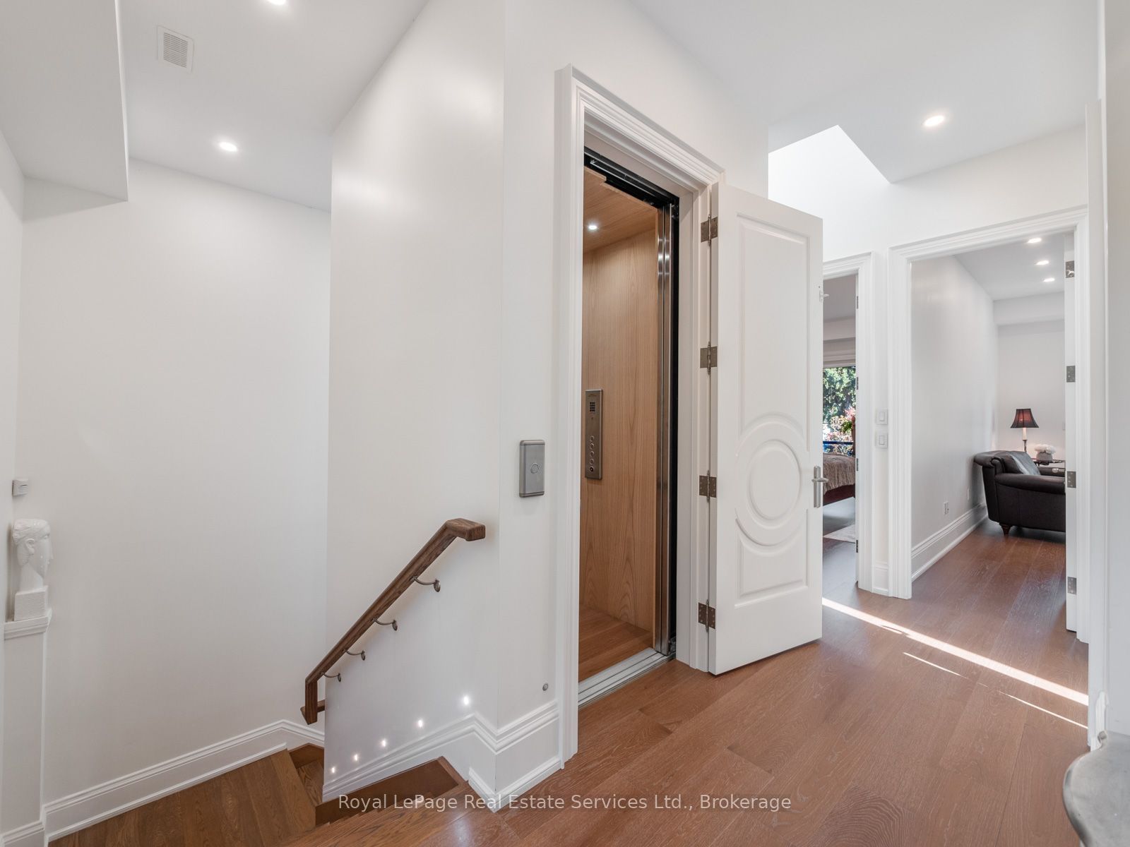 36 Anderson Street Property Photo 18
