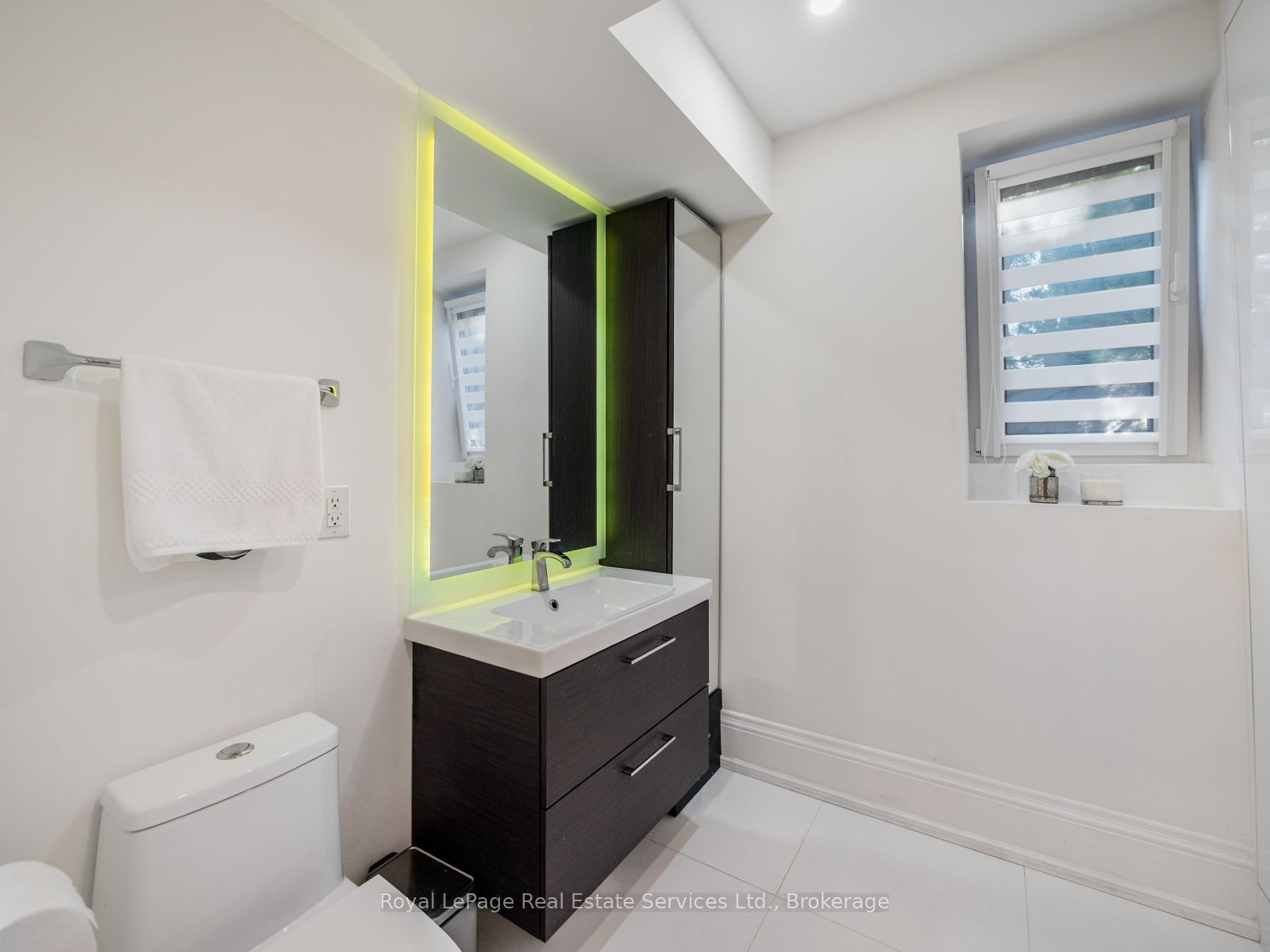 36 Anderson Street Property Photo 40