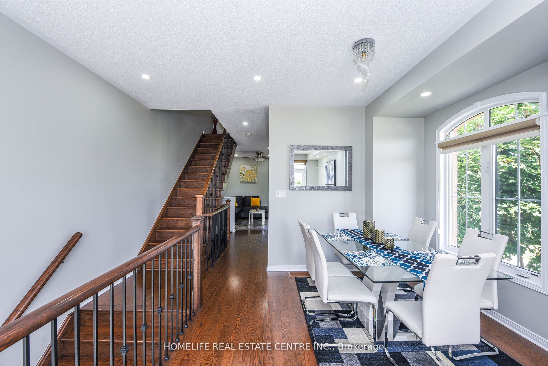 234 Inspire Boulevard Property Photo 6