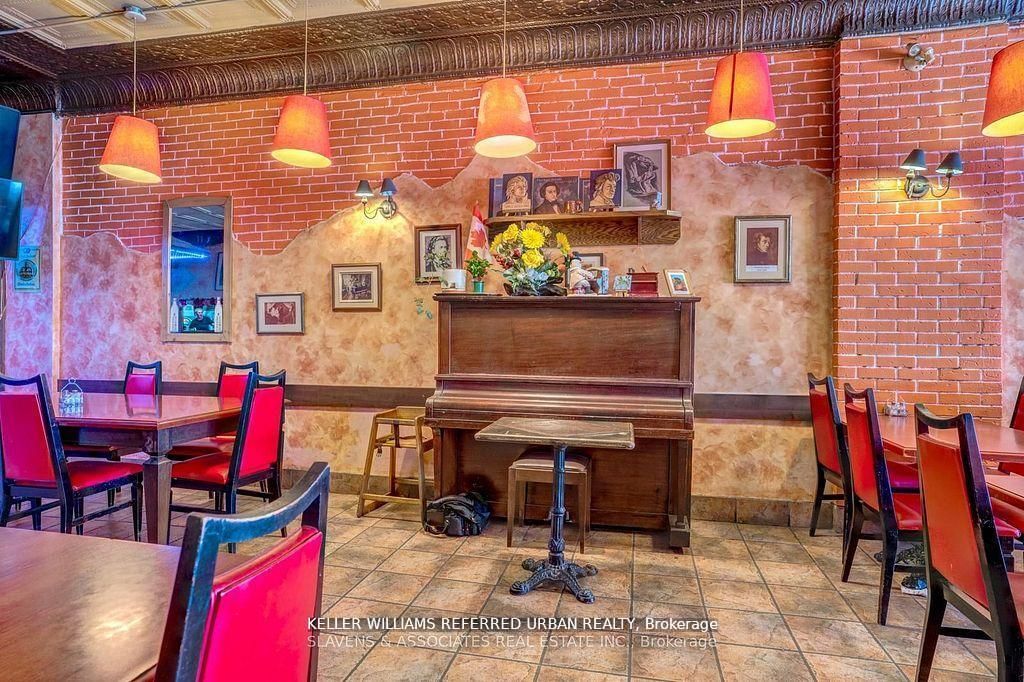 165 Roncesvalles Avenue Property Photo 8