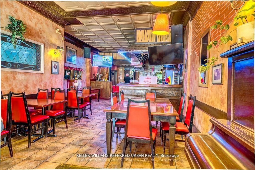 165 Roncesvalles Avenue Property Photo 10