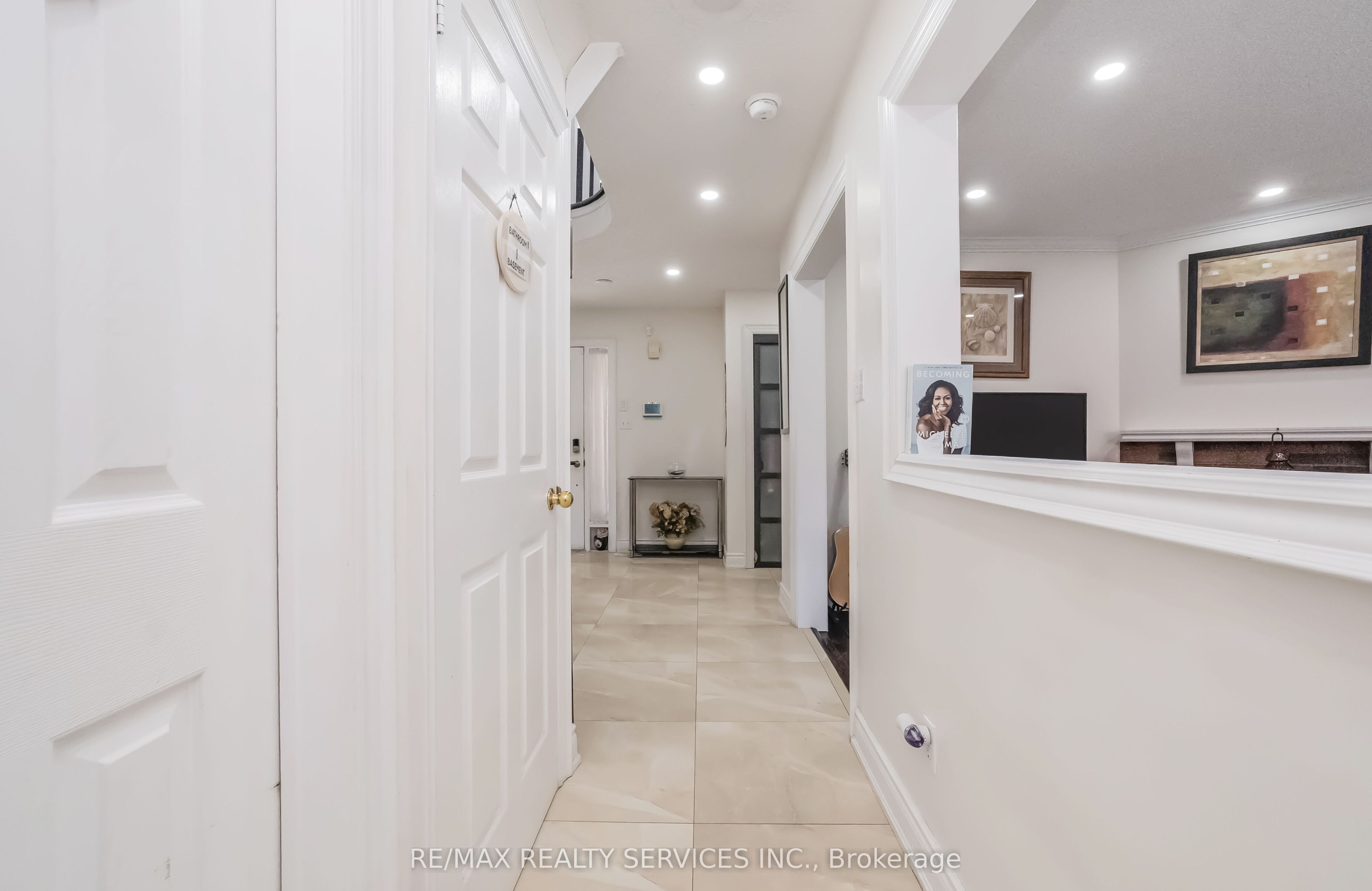 27 Colleyville Street Property Photo 8