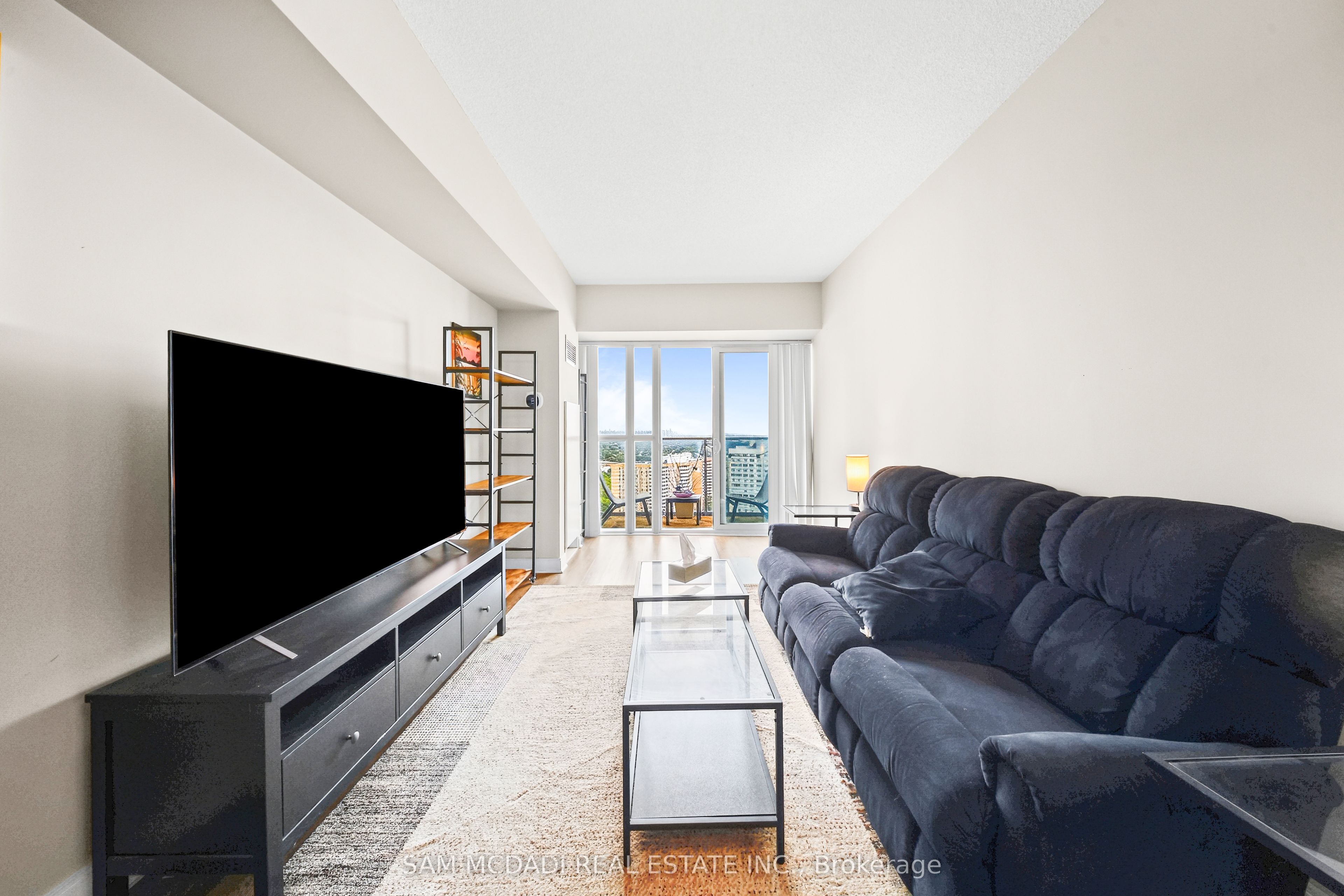 60 Absolute Avenue 2408 Property Photo 9