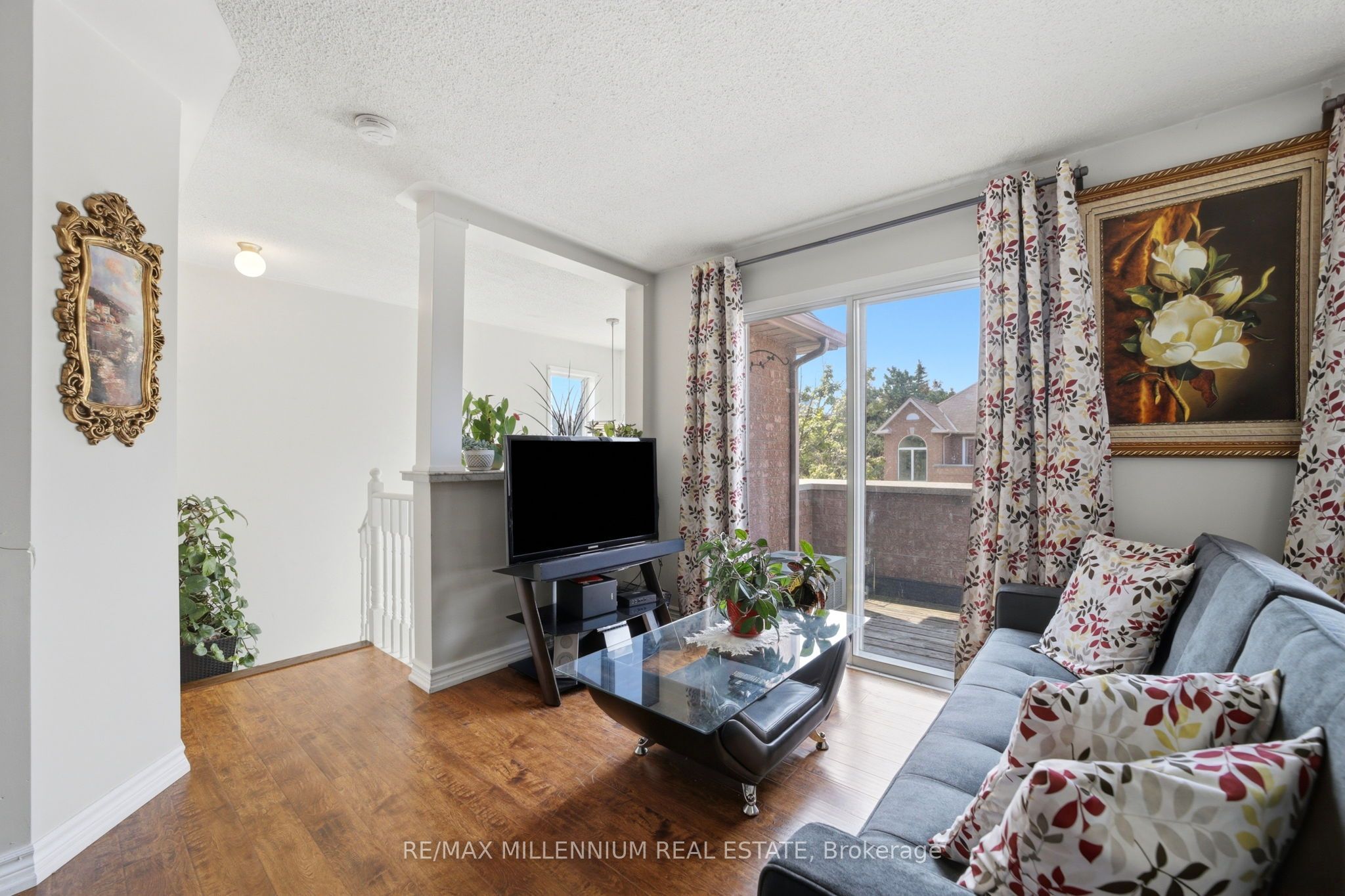 115 Bristol Road E 24 Property Photo 9