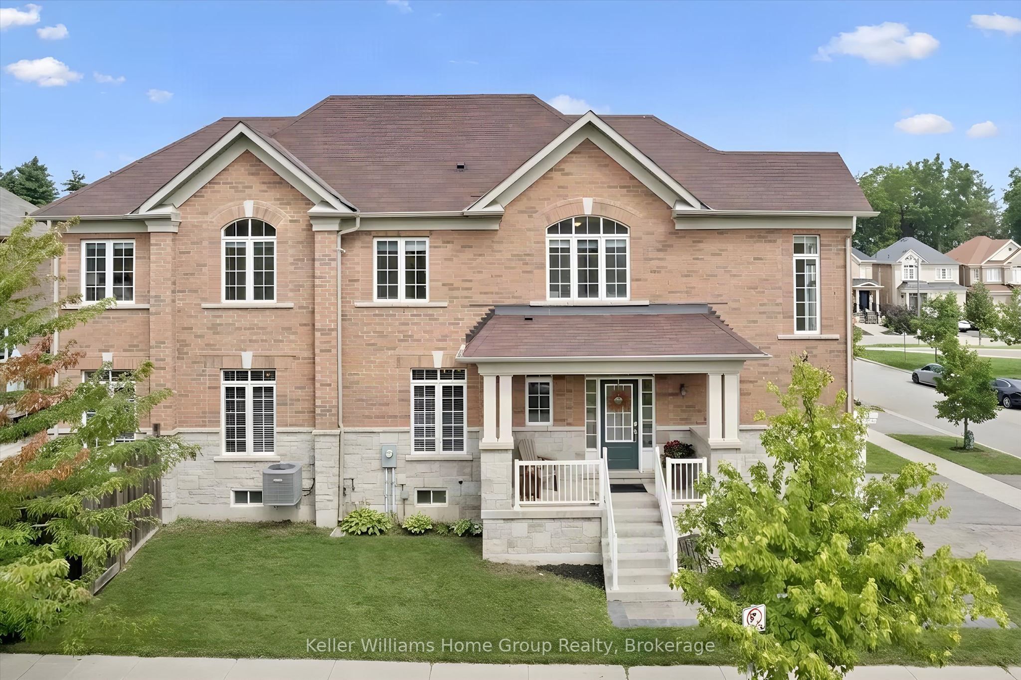 61 Ridgegate Crescent Property Photo 1
