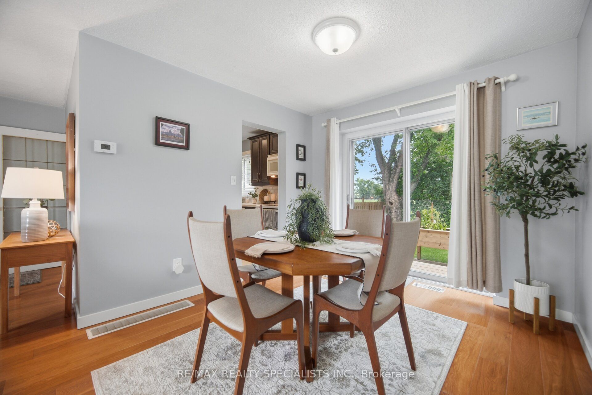 6851 Avila Road Property Photo 8