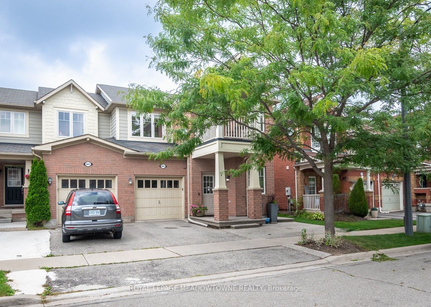 845 Gifford Crescent Property Photo 1