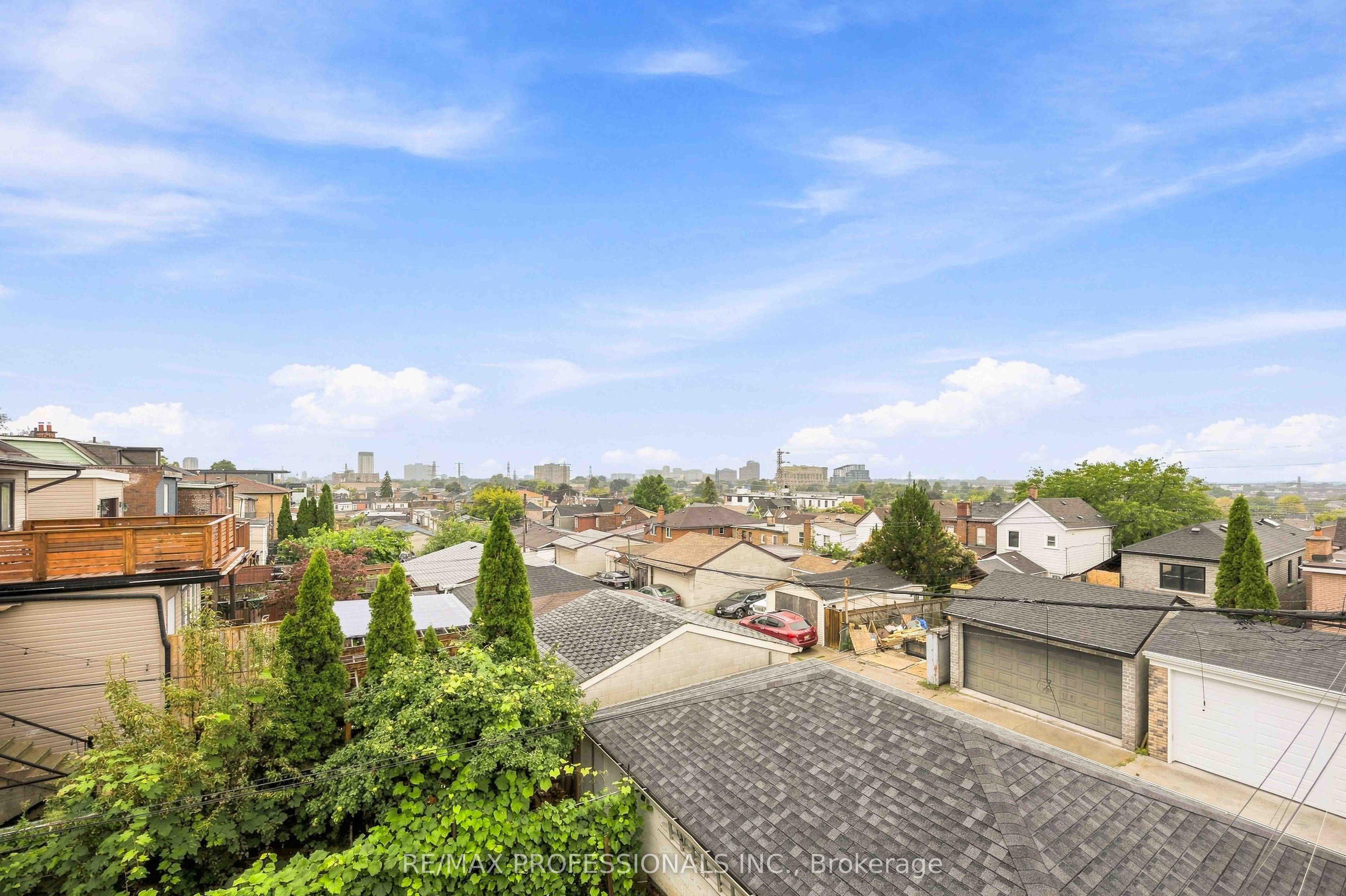 166 Caledonia Road Property Photo 30