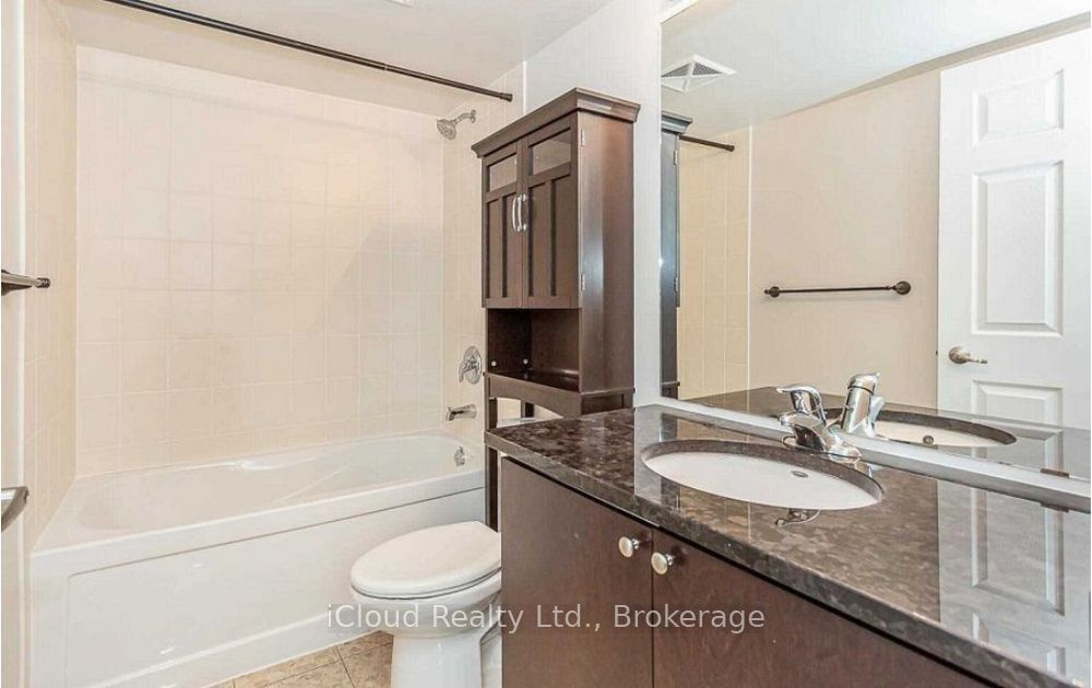 208 Enfield Place 3008 Property Photo 10