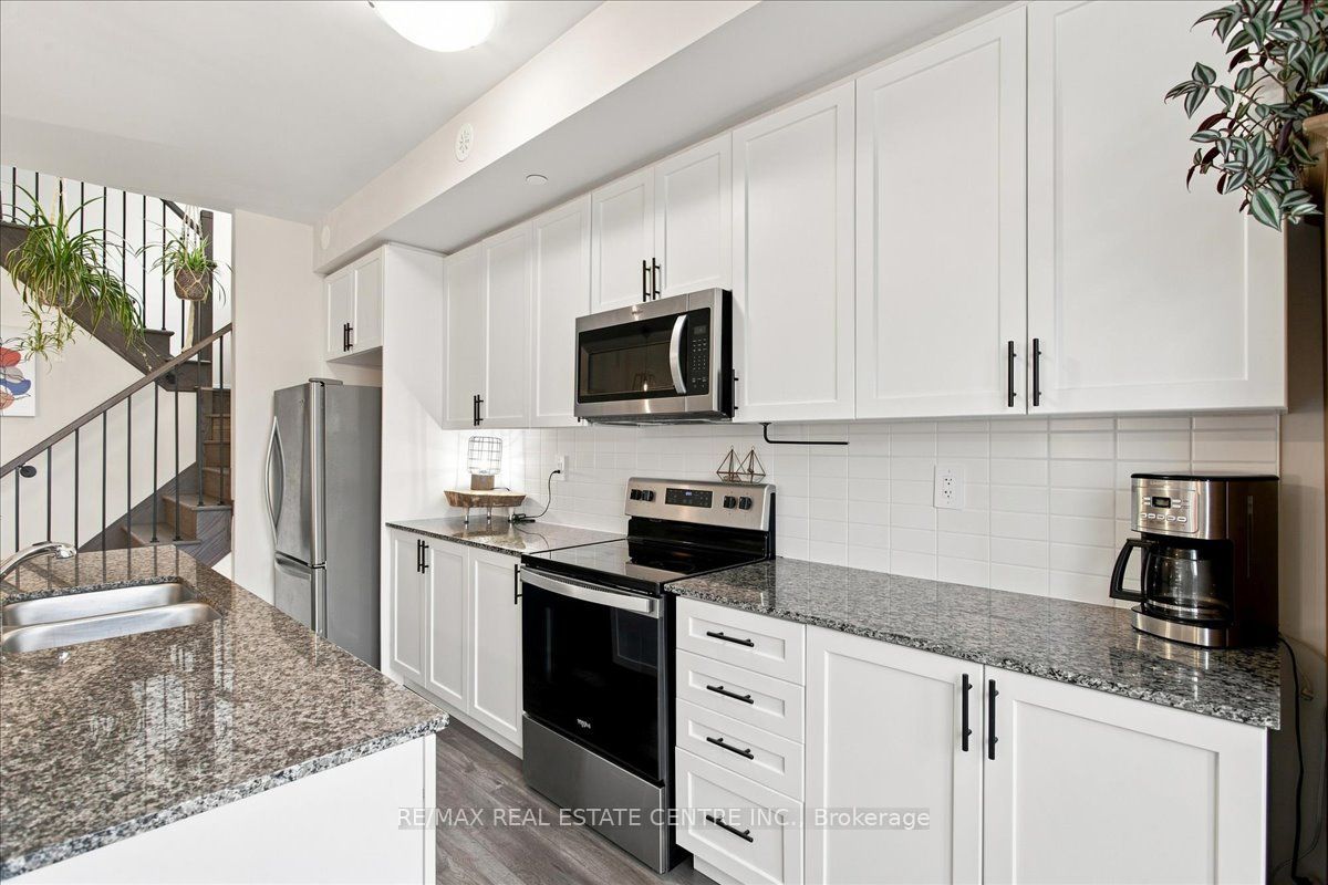 1597 Rose Way 103 Property Photo 7