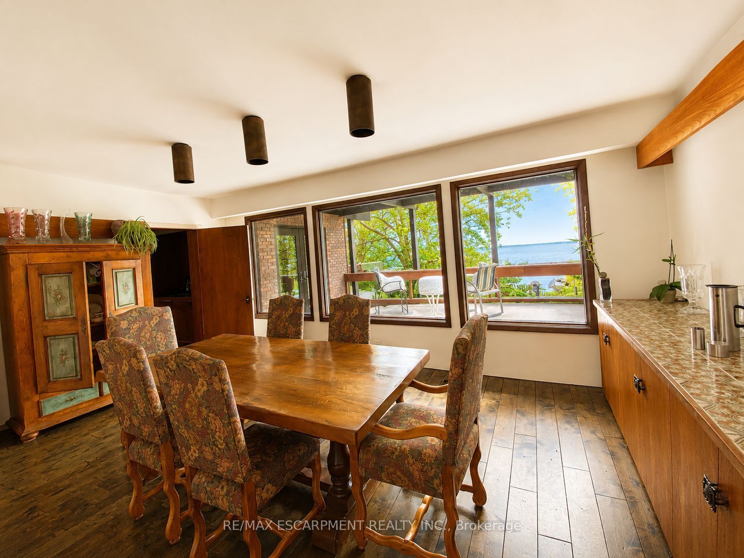10 Brookfield Road Property Photo 10