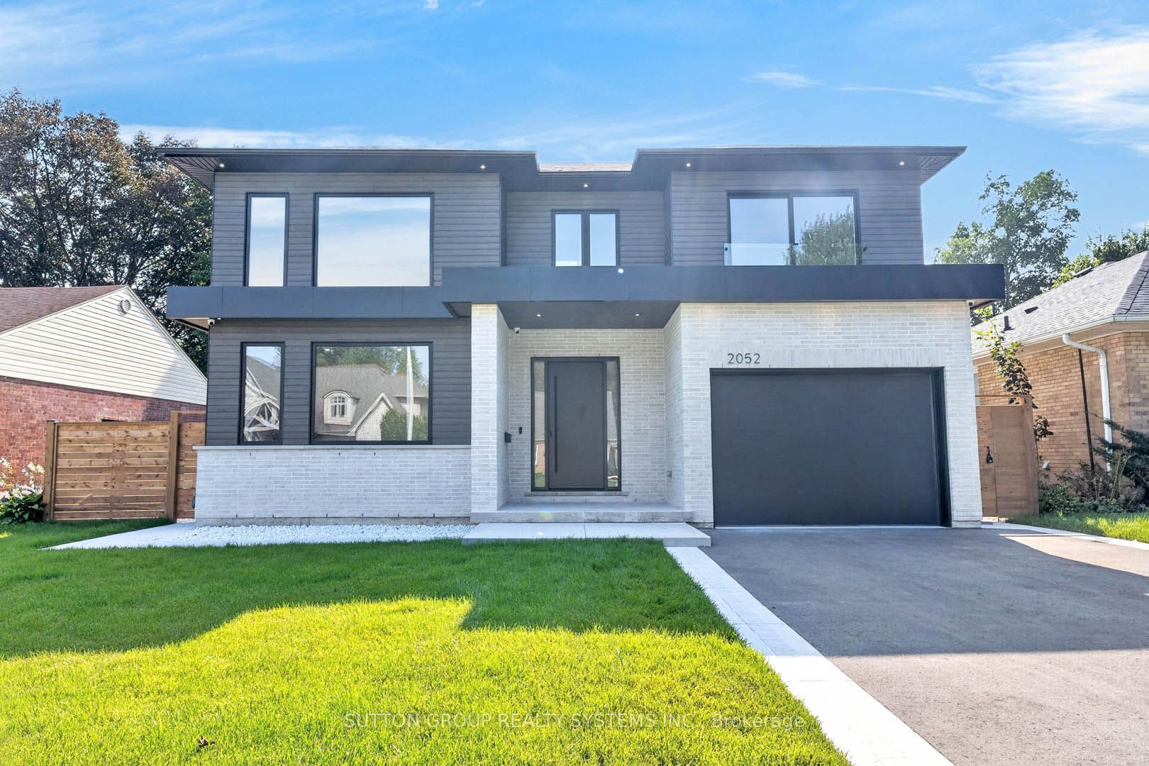 2052 Redan Drive Property Photo 1