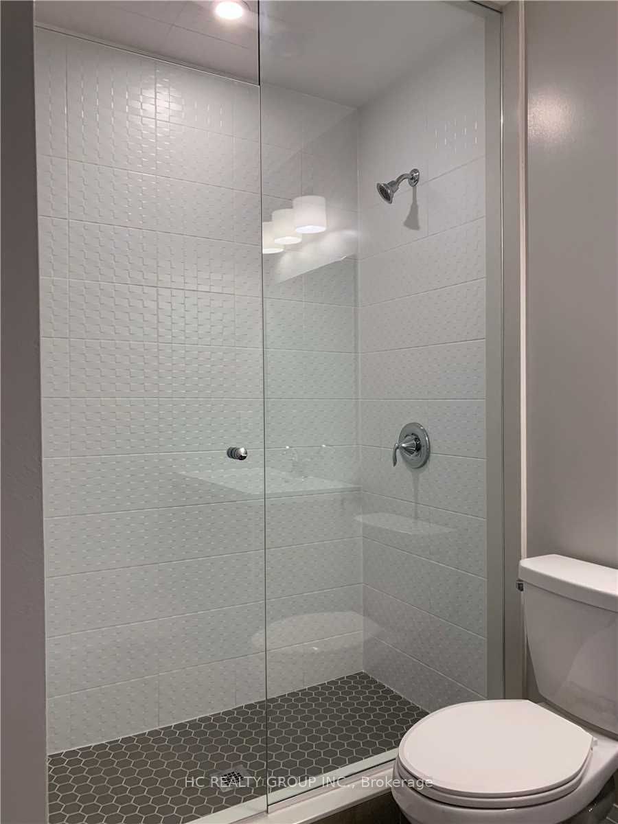 128 Grovewood Common #107 Property Photo 10
