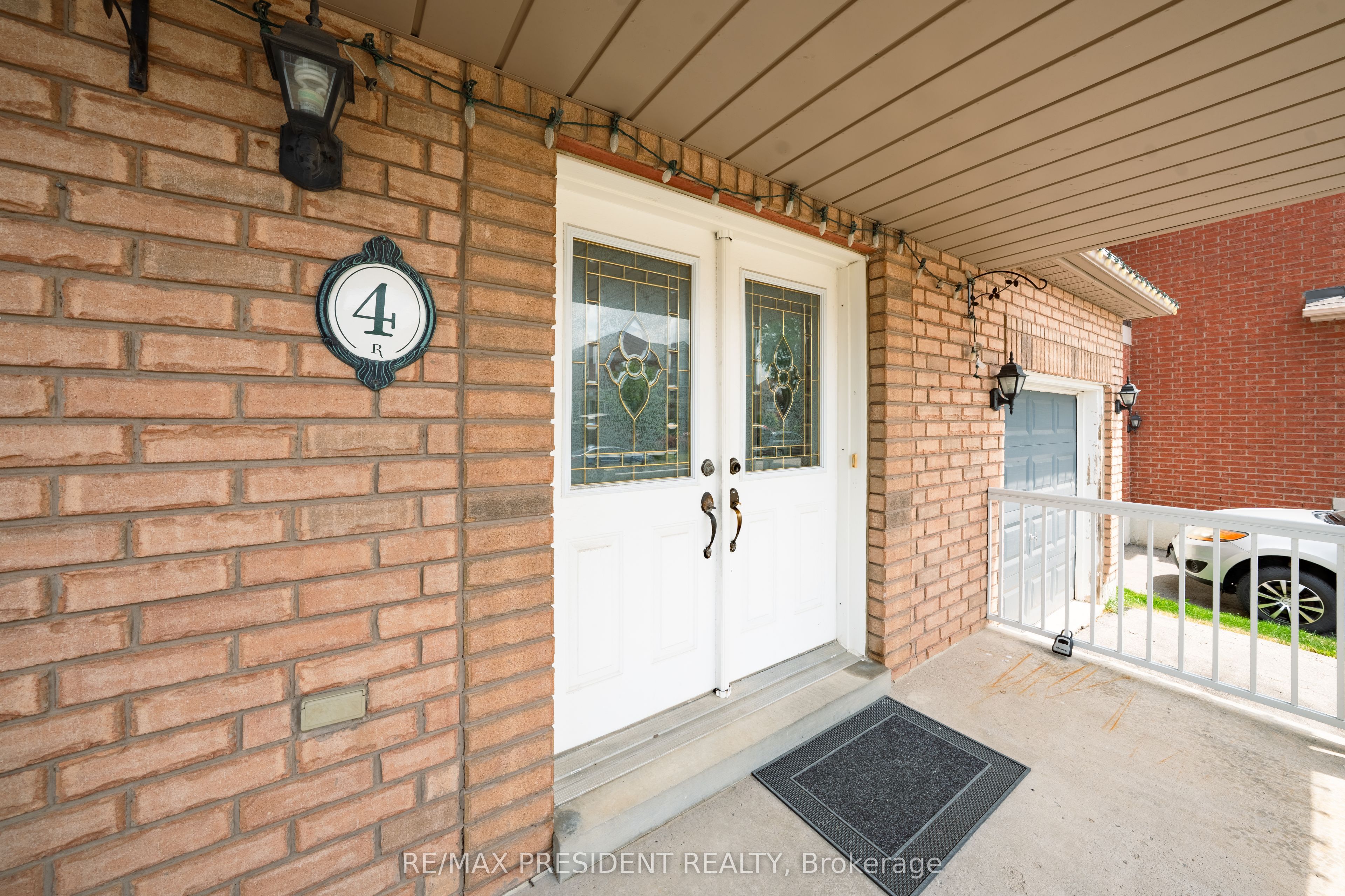 4 Redfinch Way Property Photo 4