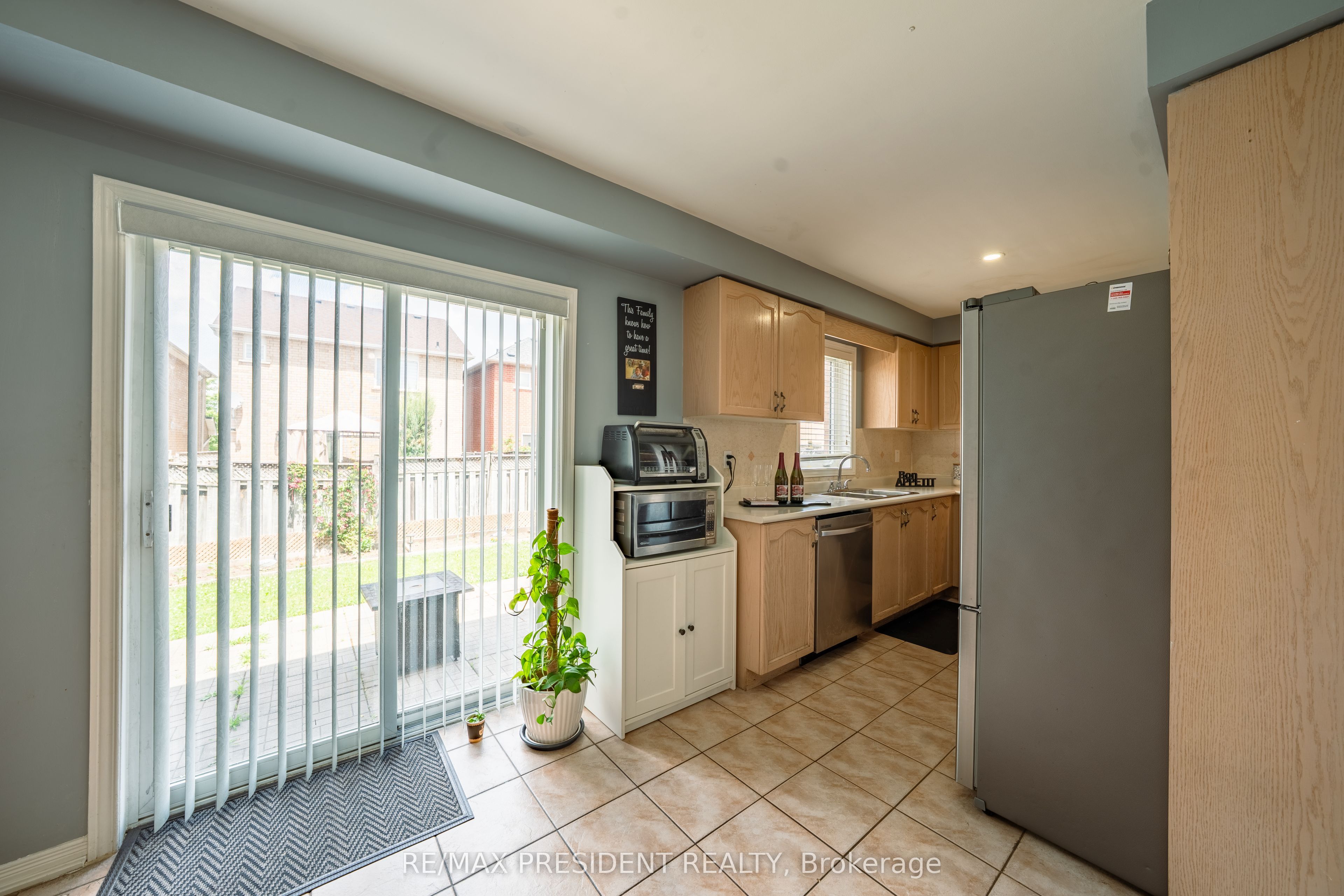 4 Redfinch Way Property Photo 17