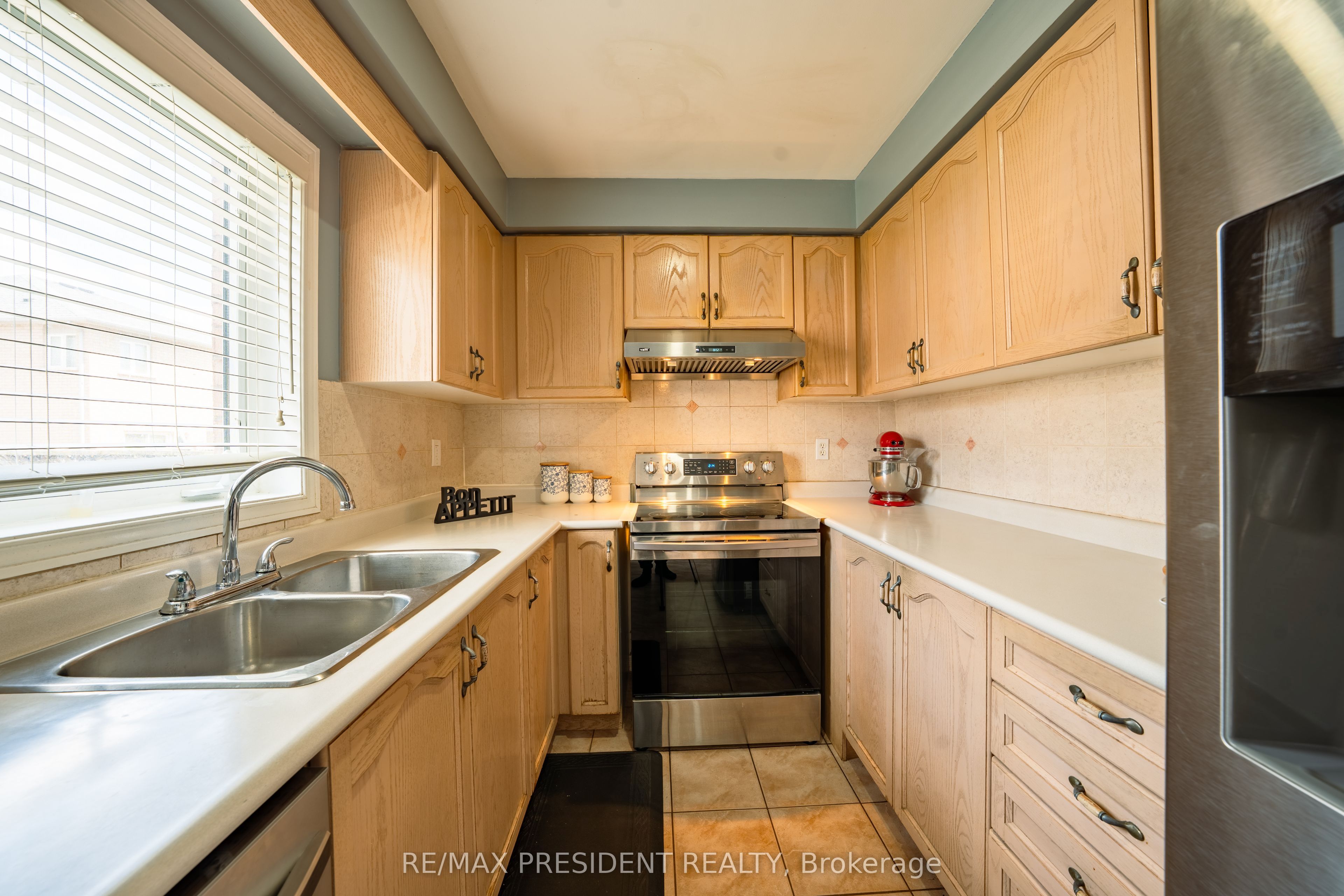 4 Redfinch Way Property Photo 18