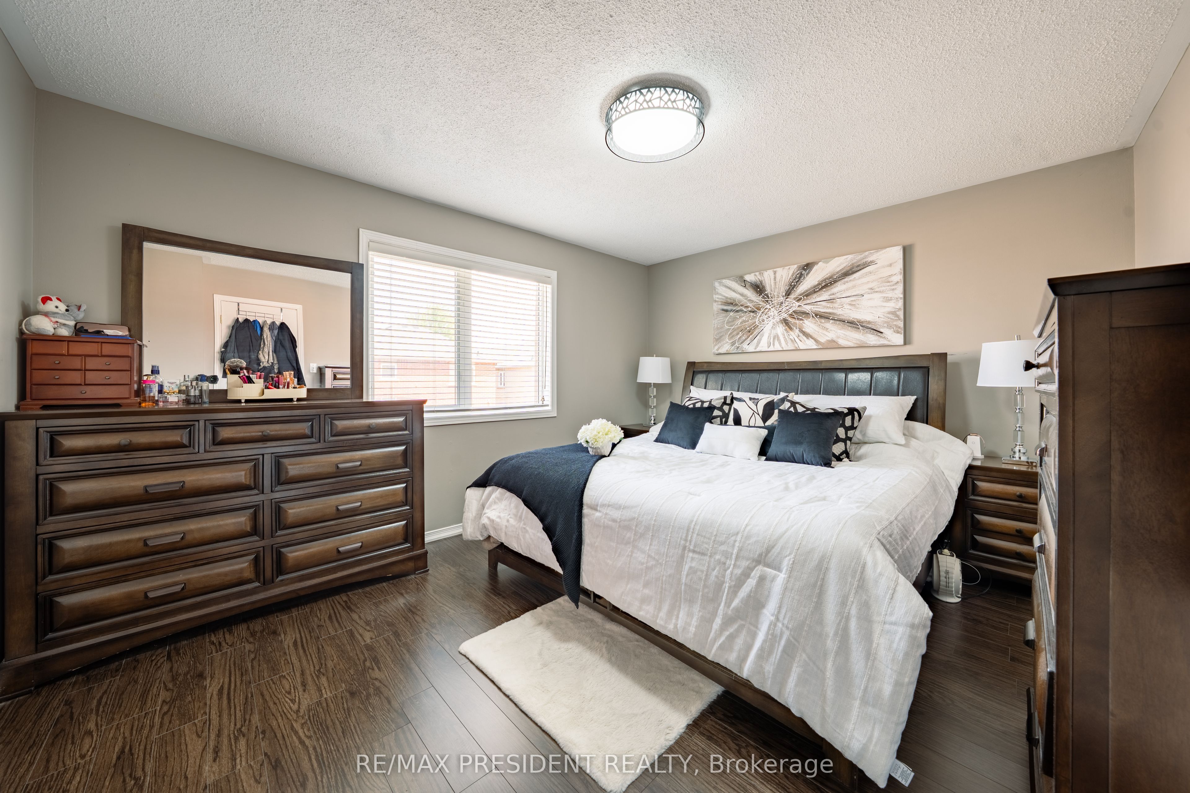 4 Redfinch Way Property Photo 31