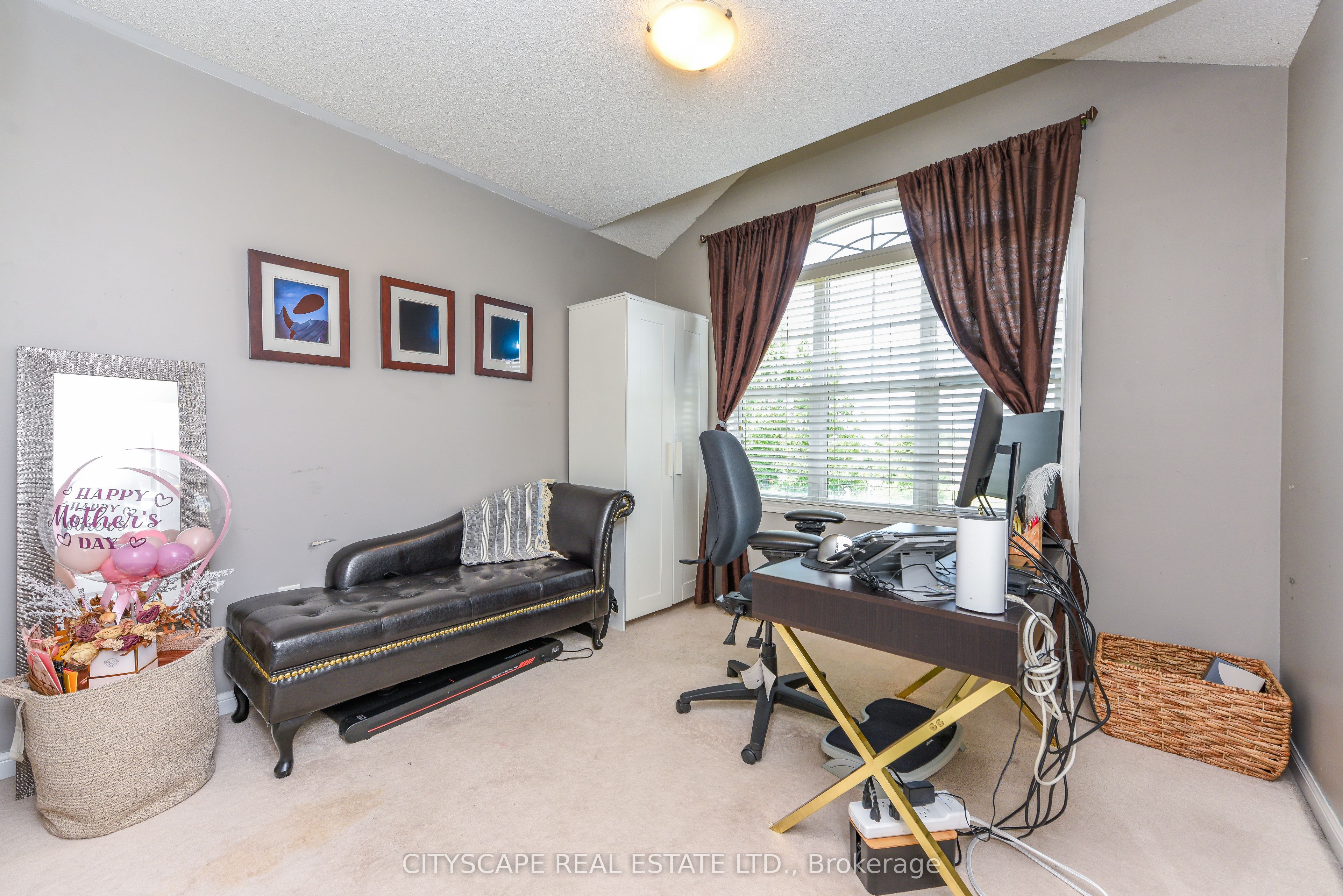 879 Bennett Boulevard Property Photo 20